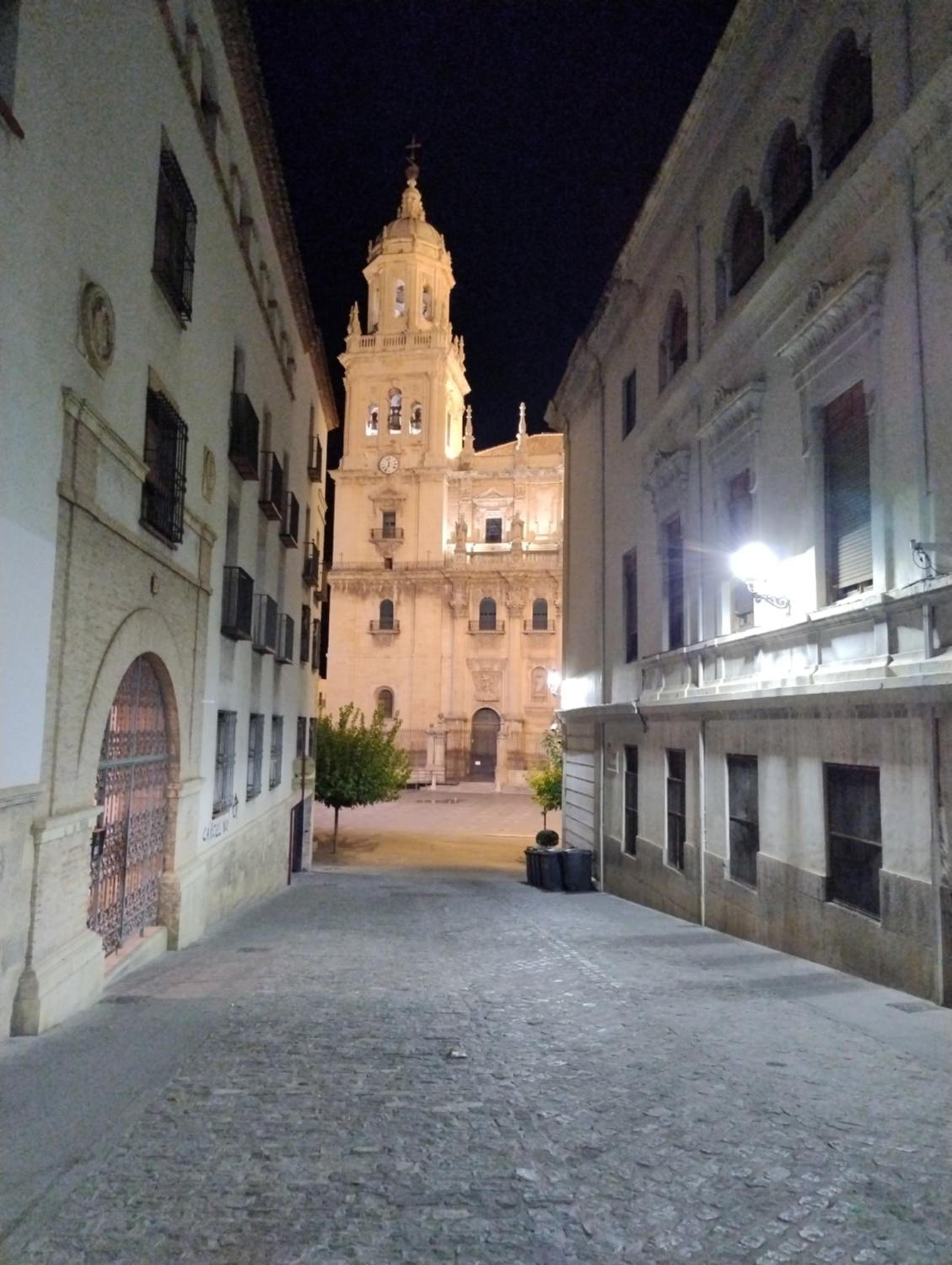 Apartamento Jaen Catedral, Centro historico, espacioso, plaza parking