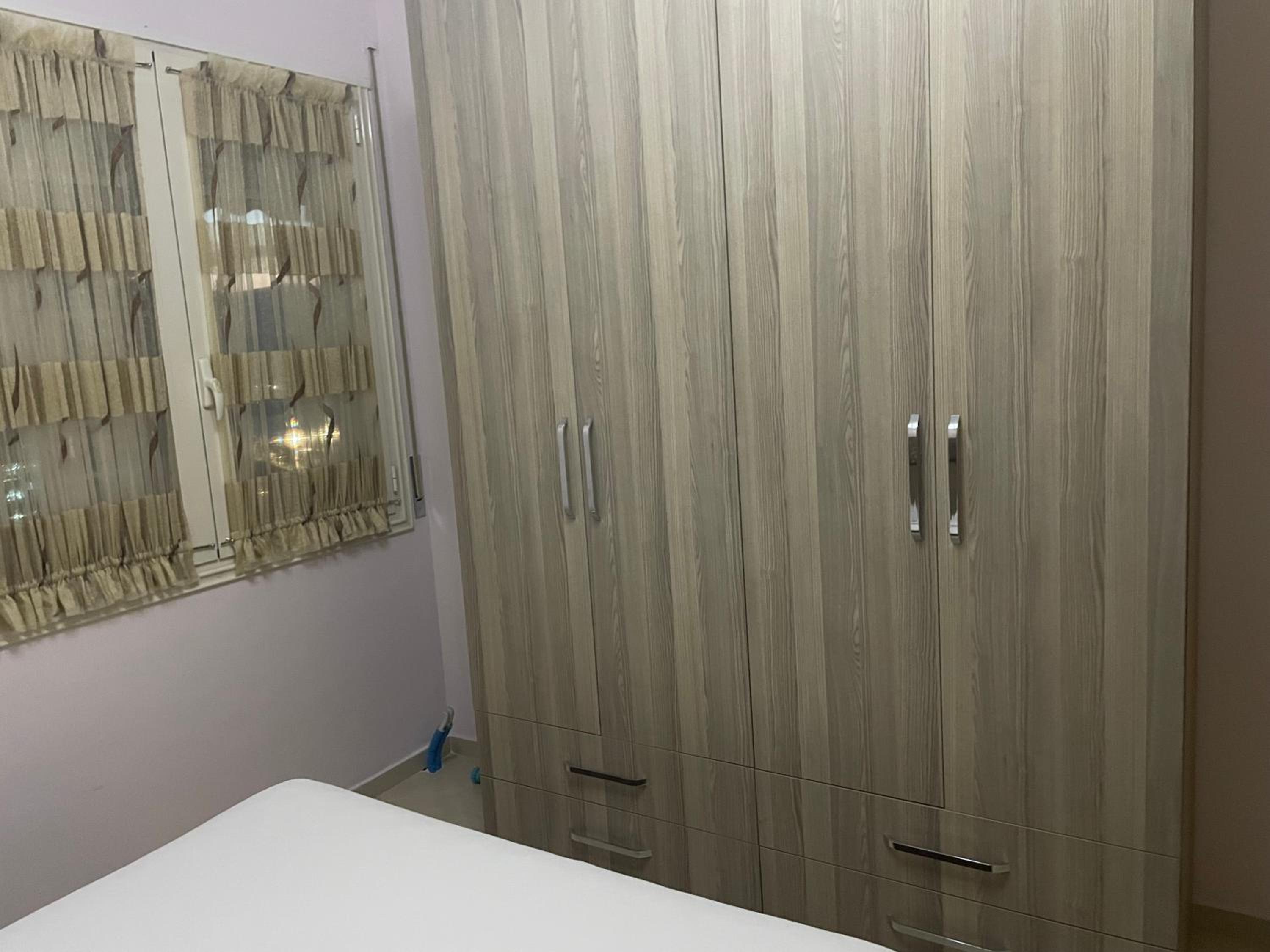 5 Star Apartment