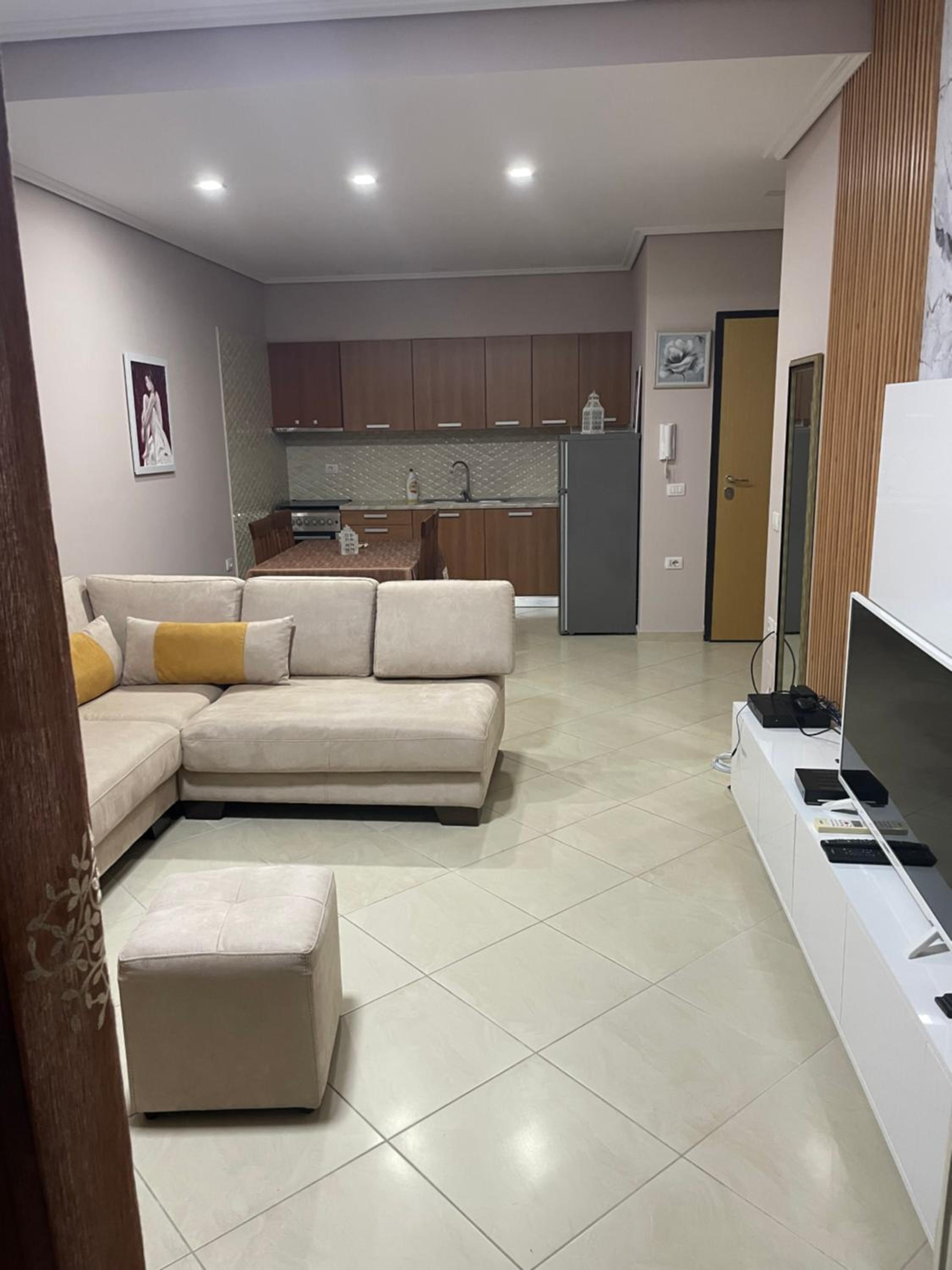5 Star Apartment