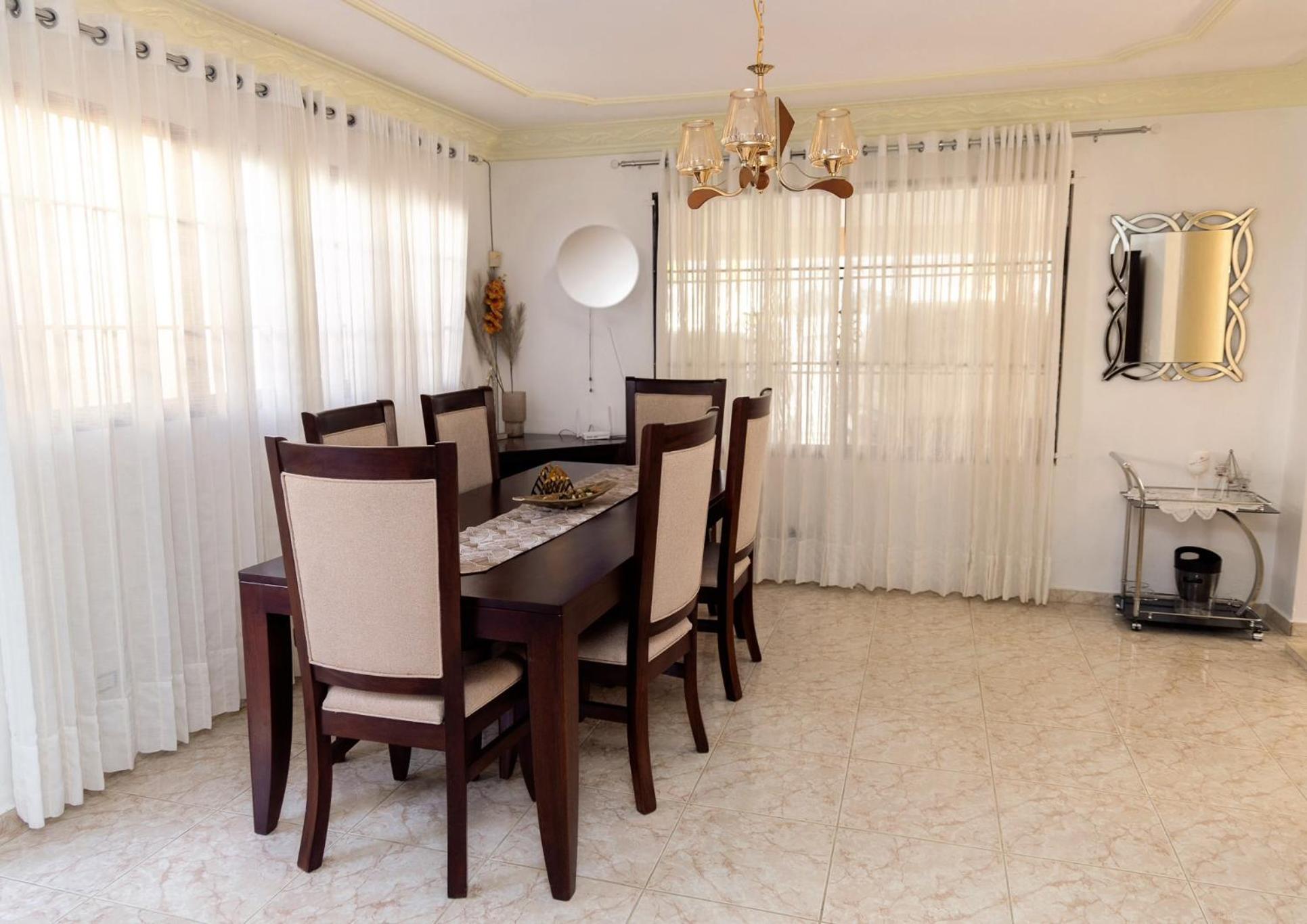 casa Martinez refugio sereno