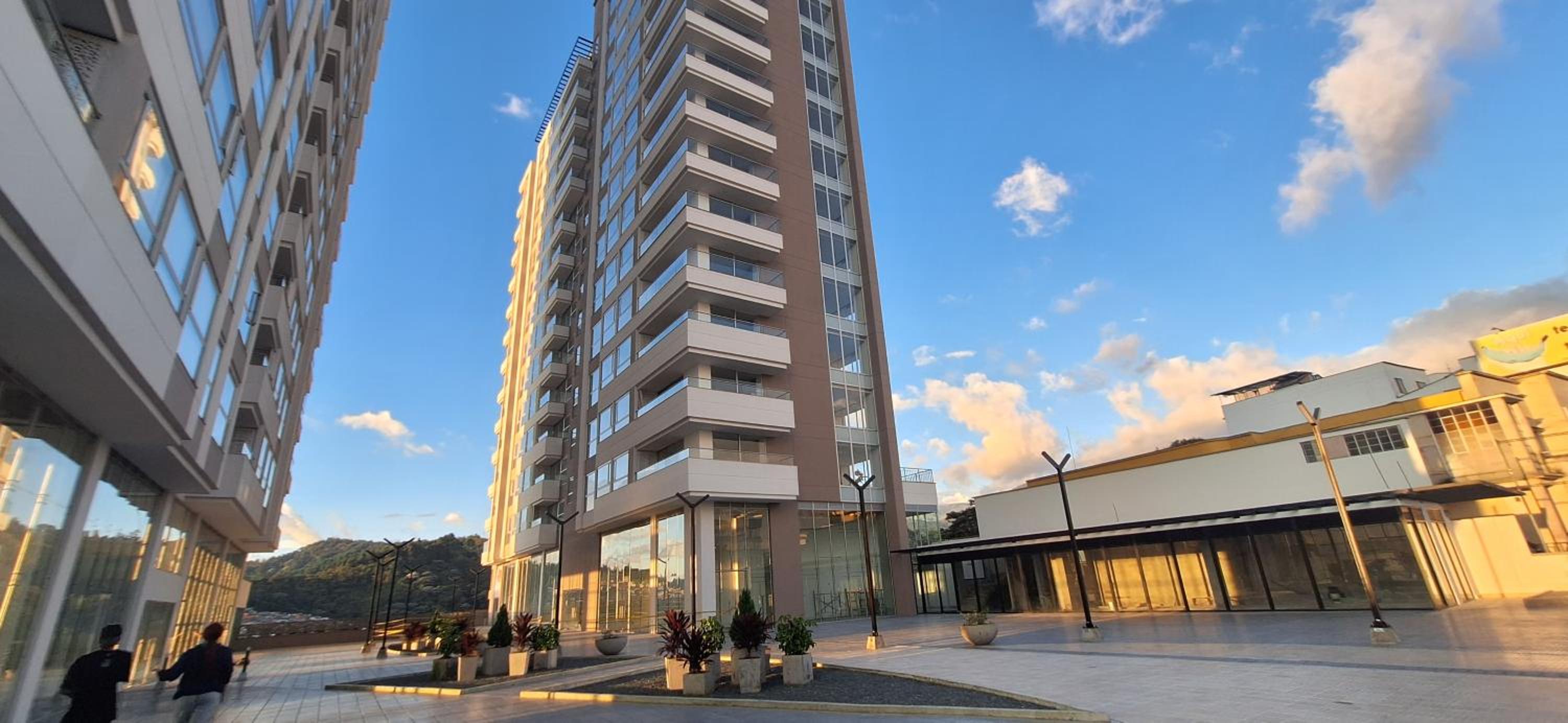 Hermoso Apartamento Torres Makalu