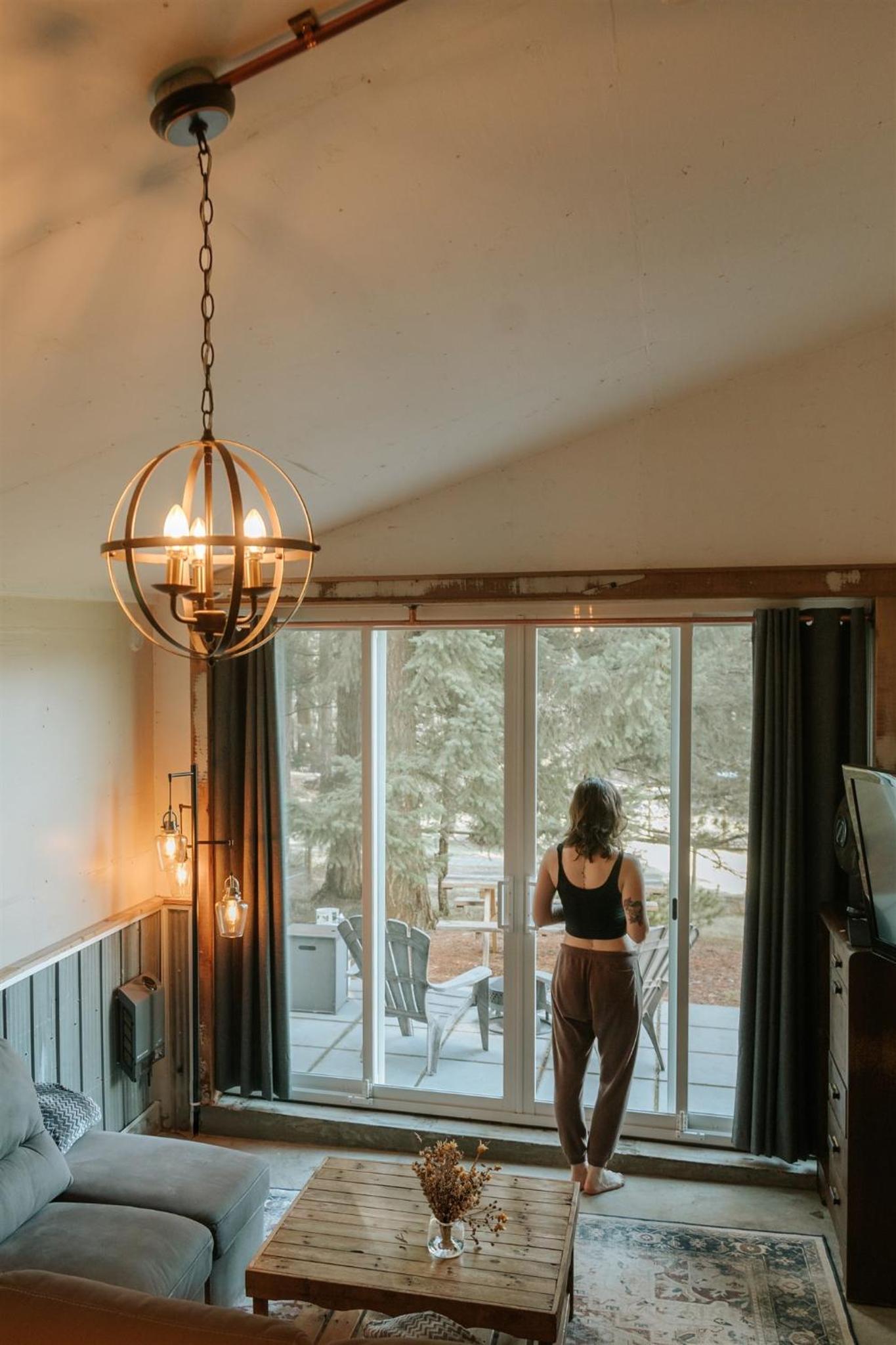 Tiny house & Sauna on Lakefront Farm Oasis