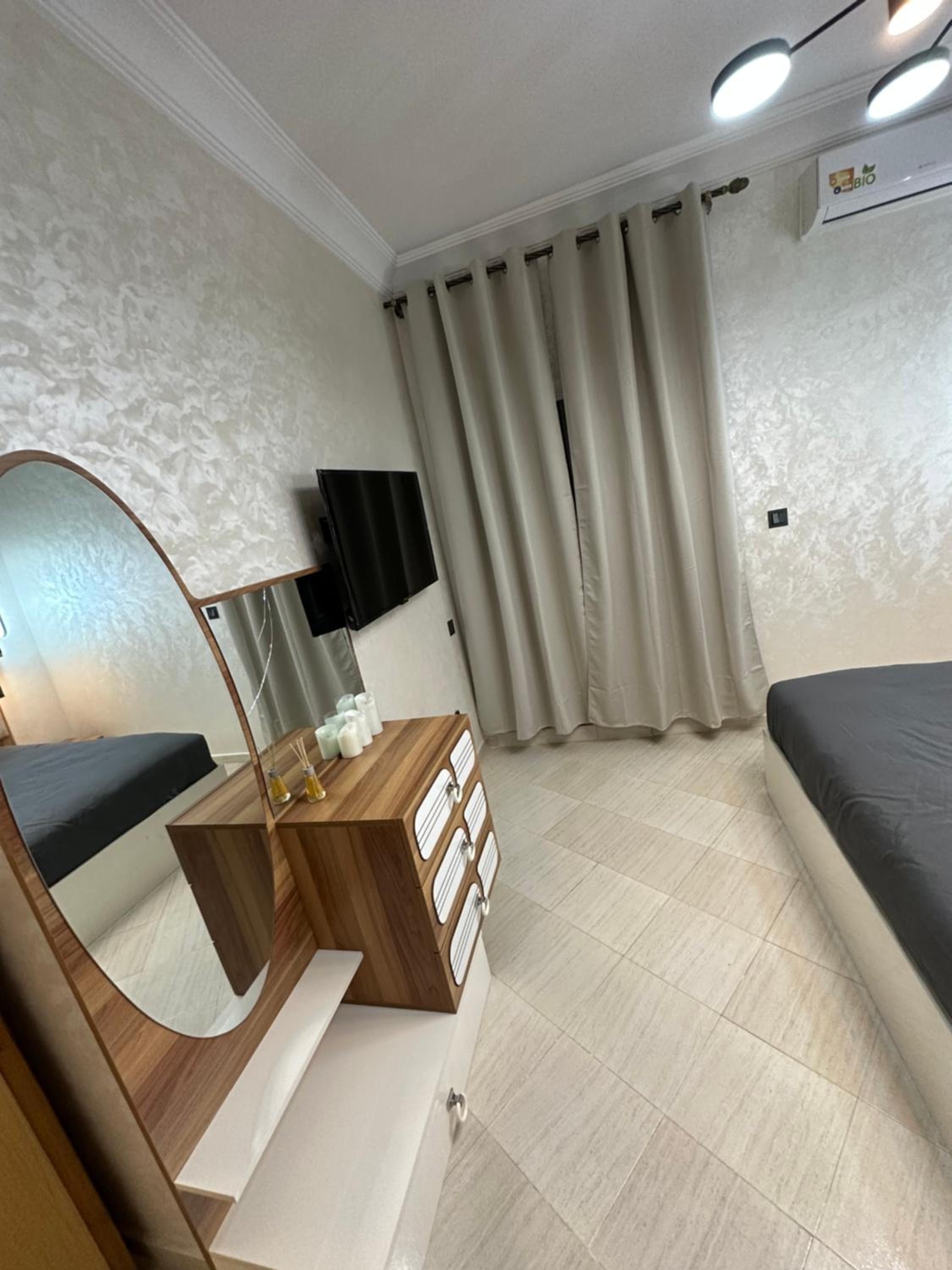 hotel room