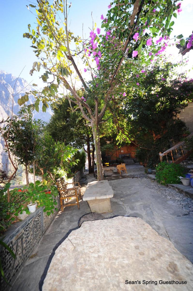 Tiger Leaping Gorge Sean’s Spring Guesthouse