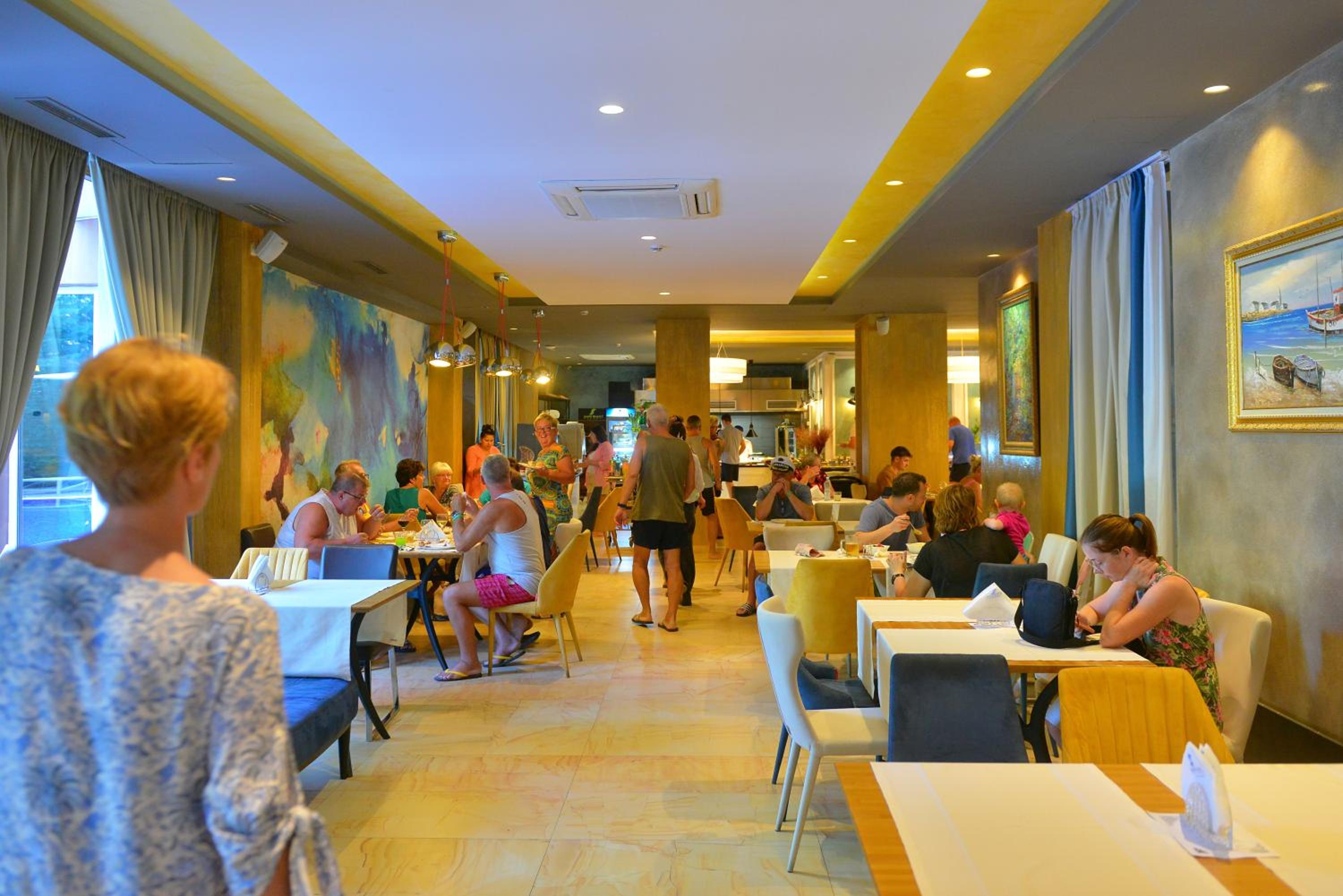 Sandy Beach Resort