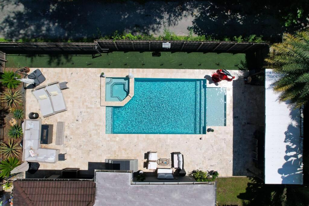 Miami Oasis