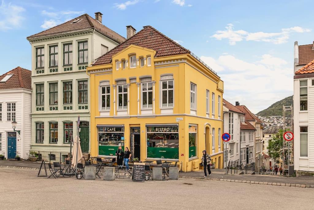 Bergen Vacations - Dinbnb Appartments l Traditional bergenshouse I Charming I Familiy - Property Image 11