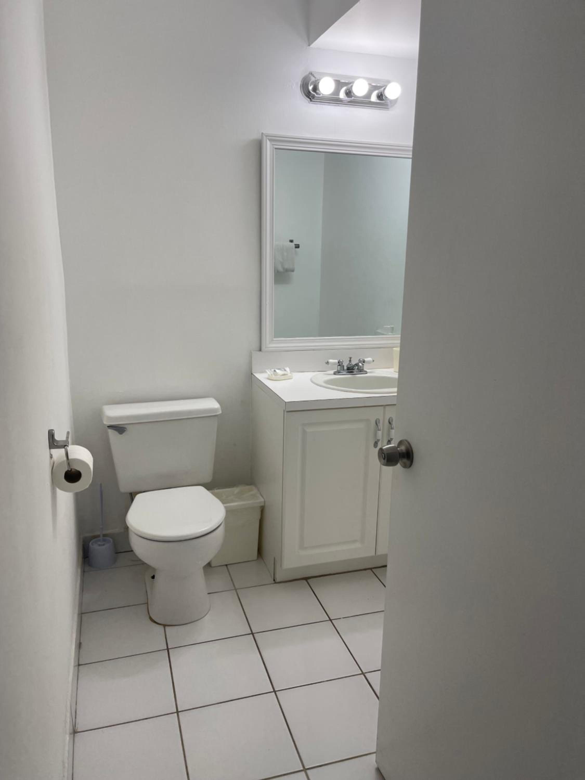 New Point Miami Beach Apartments