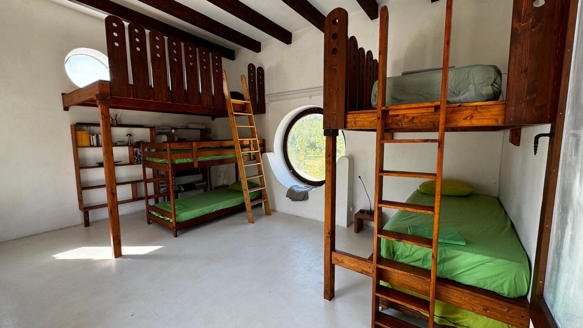 Albergue Mas de la Montaña del Cocodrilo