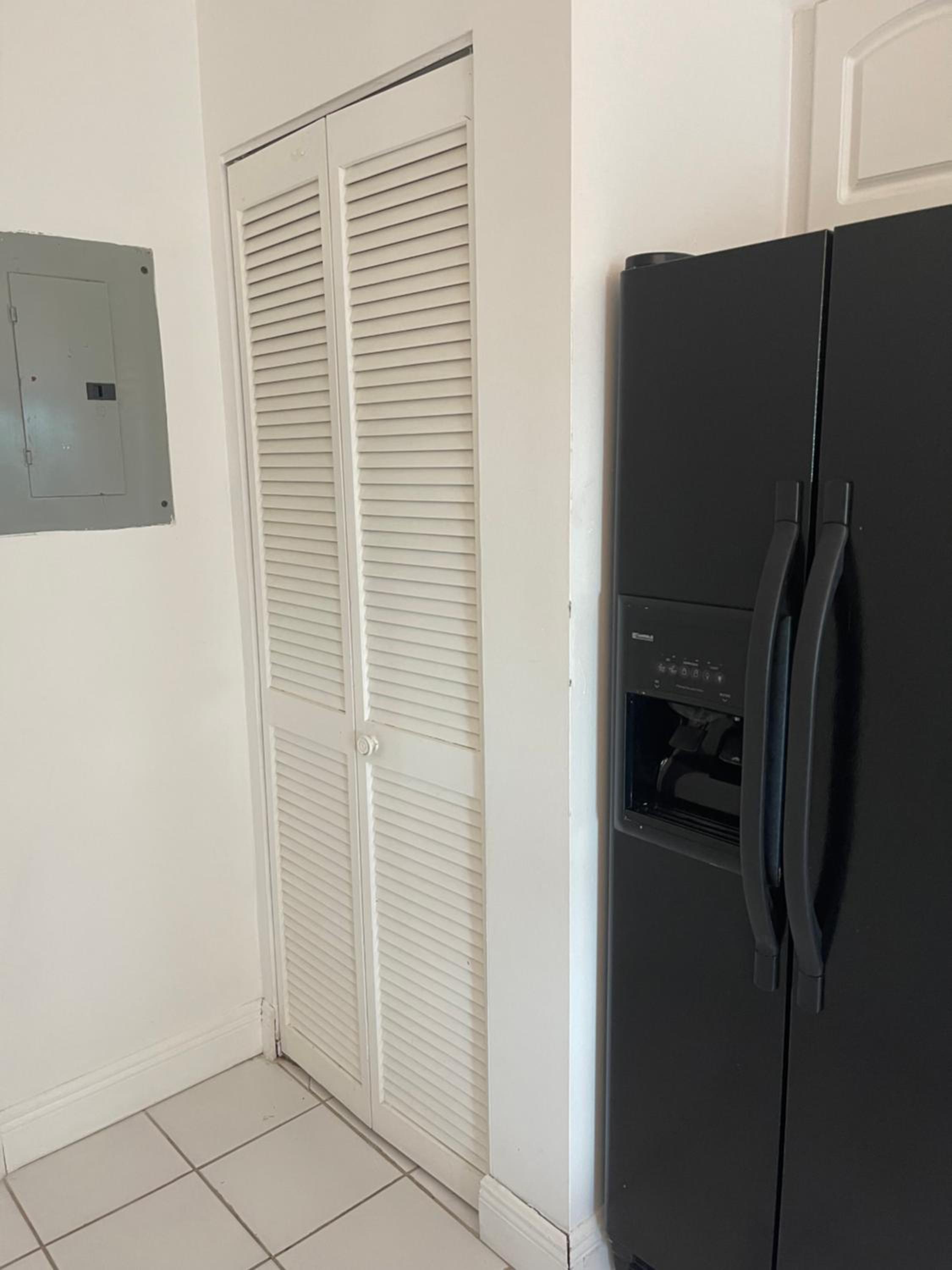New Point Miami Beach Apartments