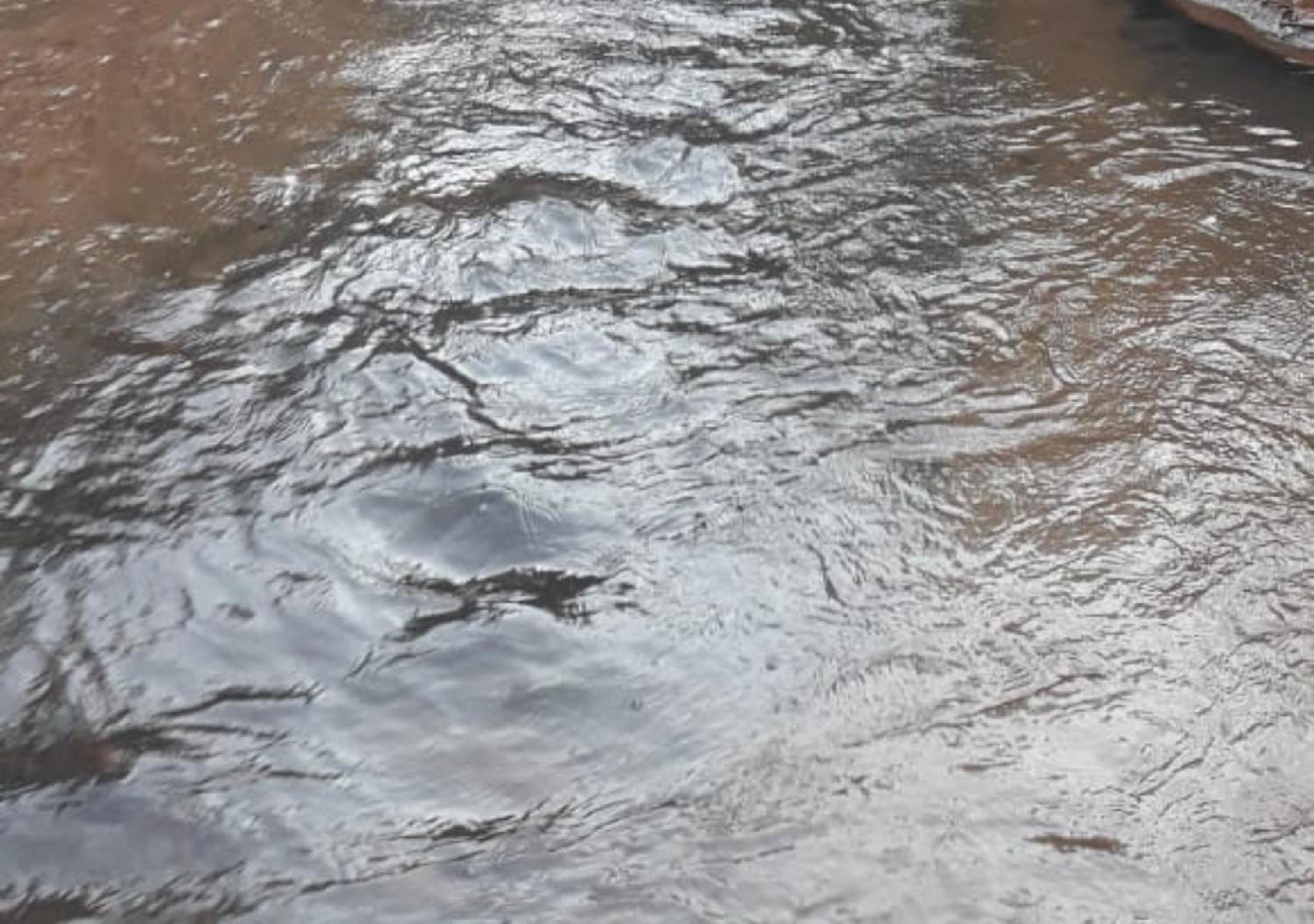 Sitio Tertulia Chalés e Cachoeira