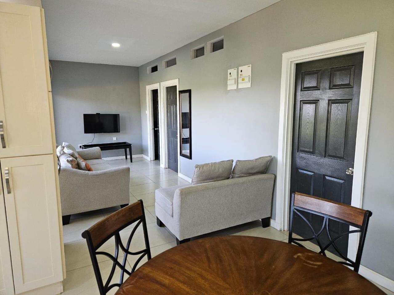 Mac Elegant Apartment