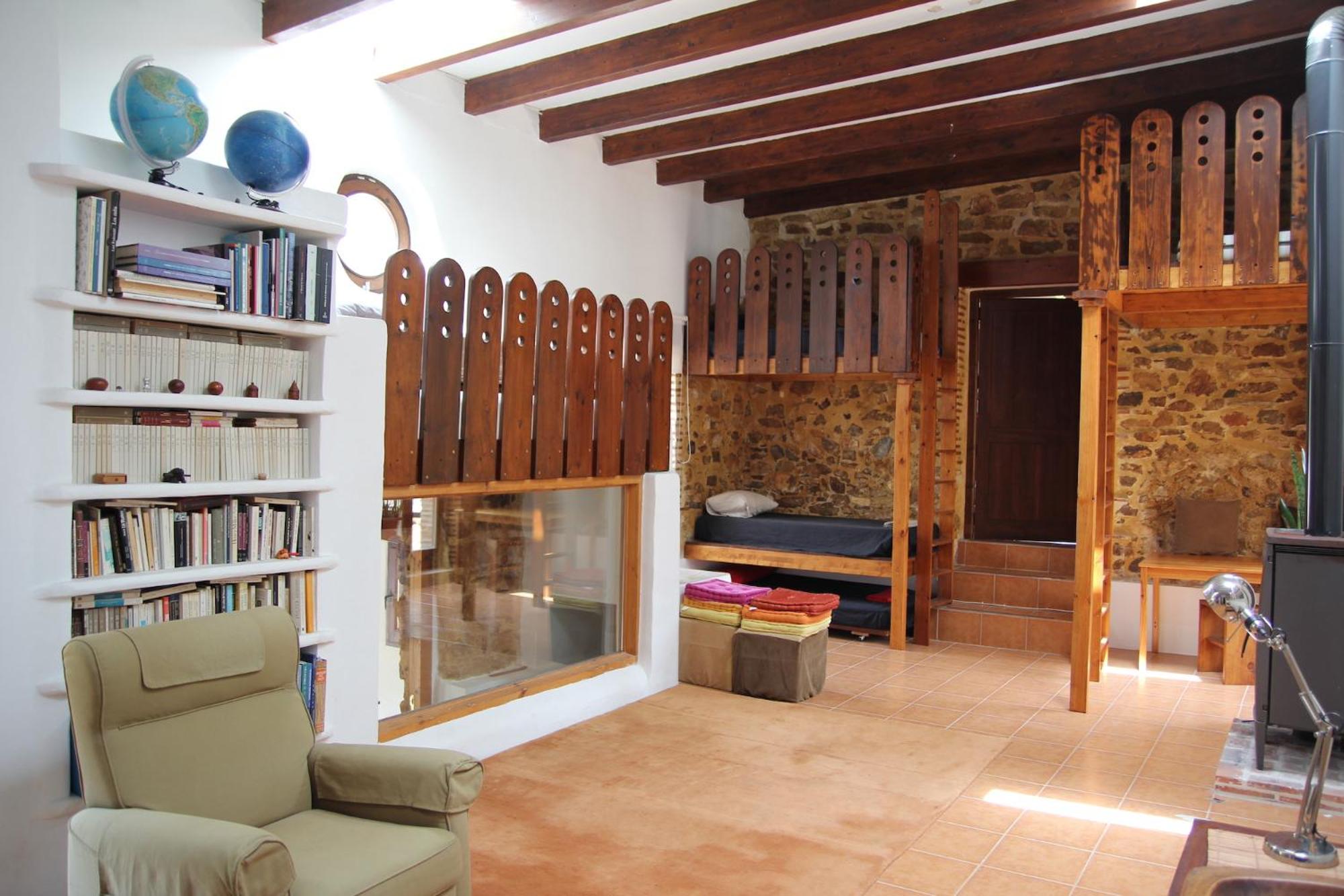 Albergue Mas de la Montaña del Cocodrilo