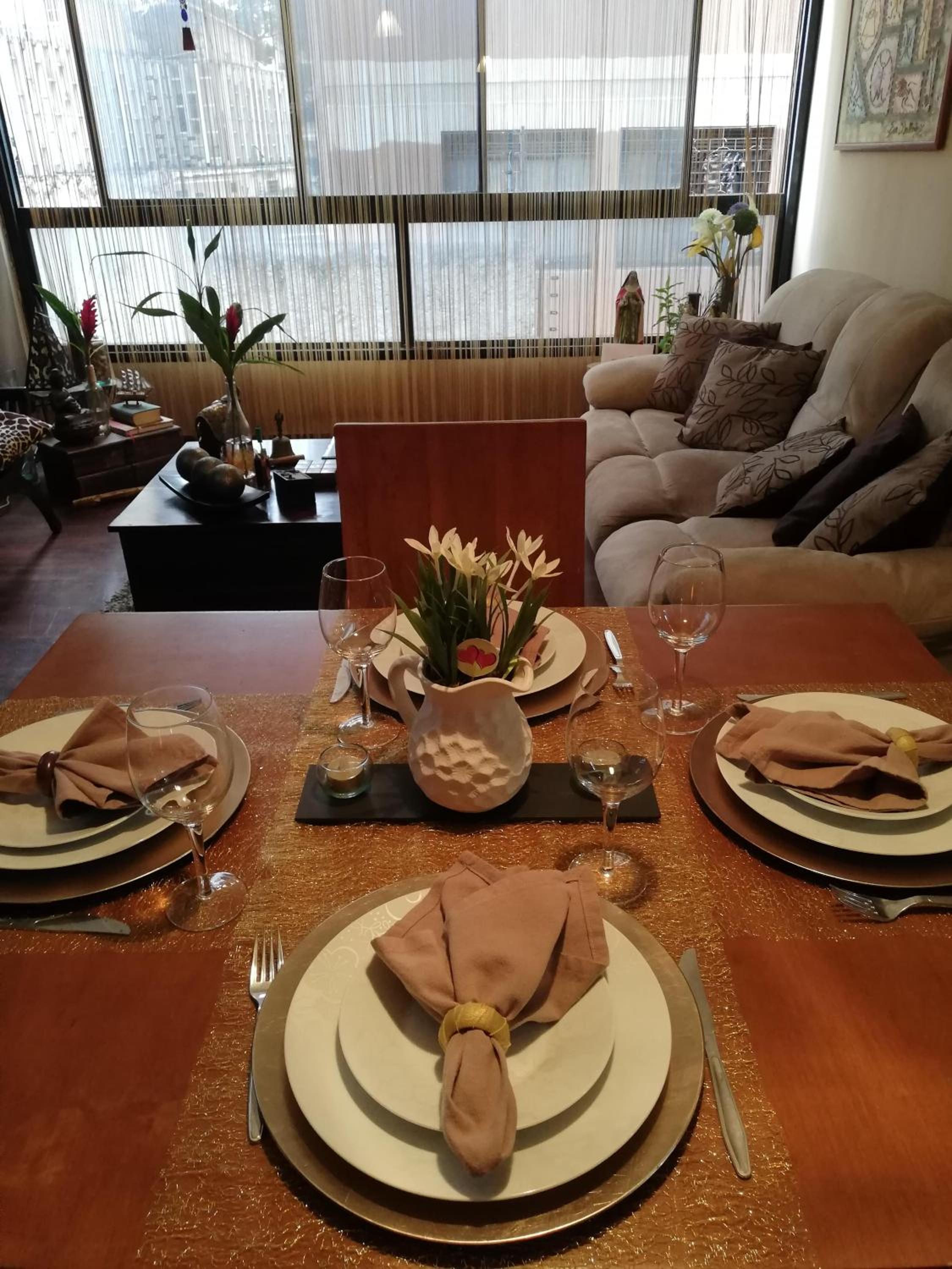 Habitación en Los Palos Grandes 4ta Av