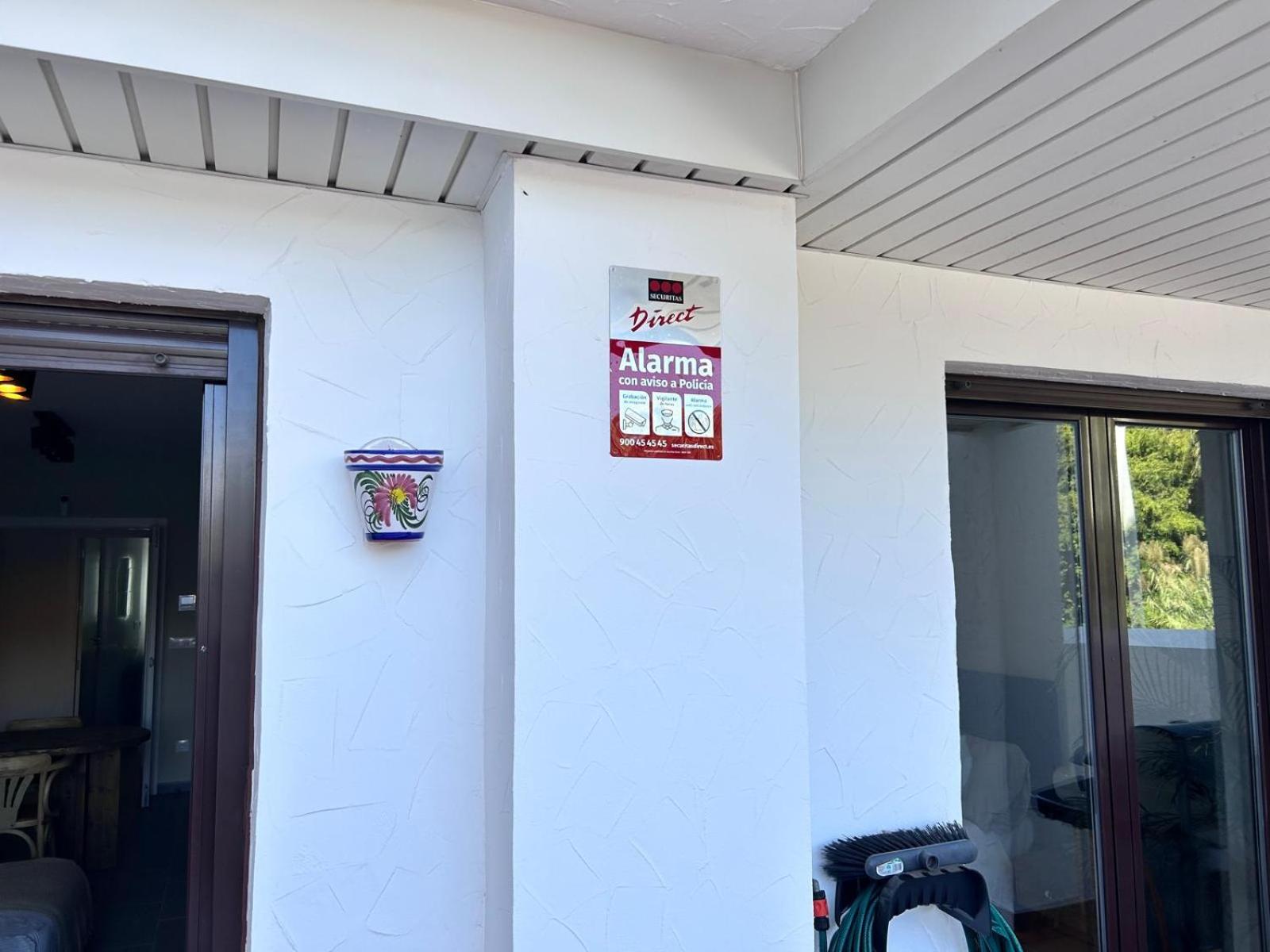 OASIS parking FREE