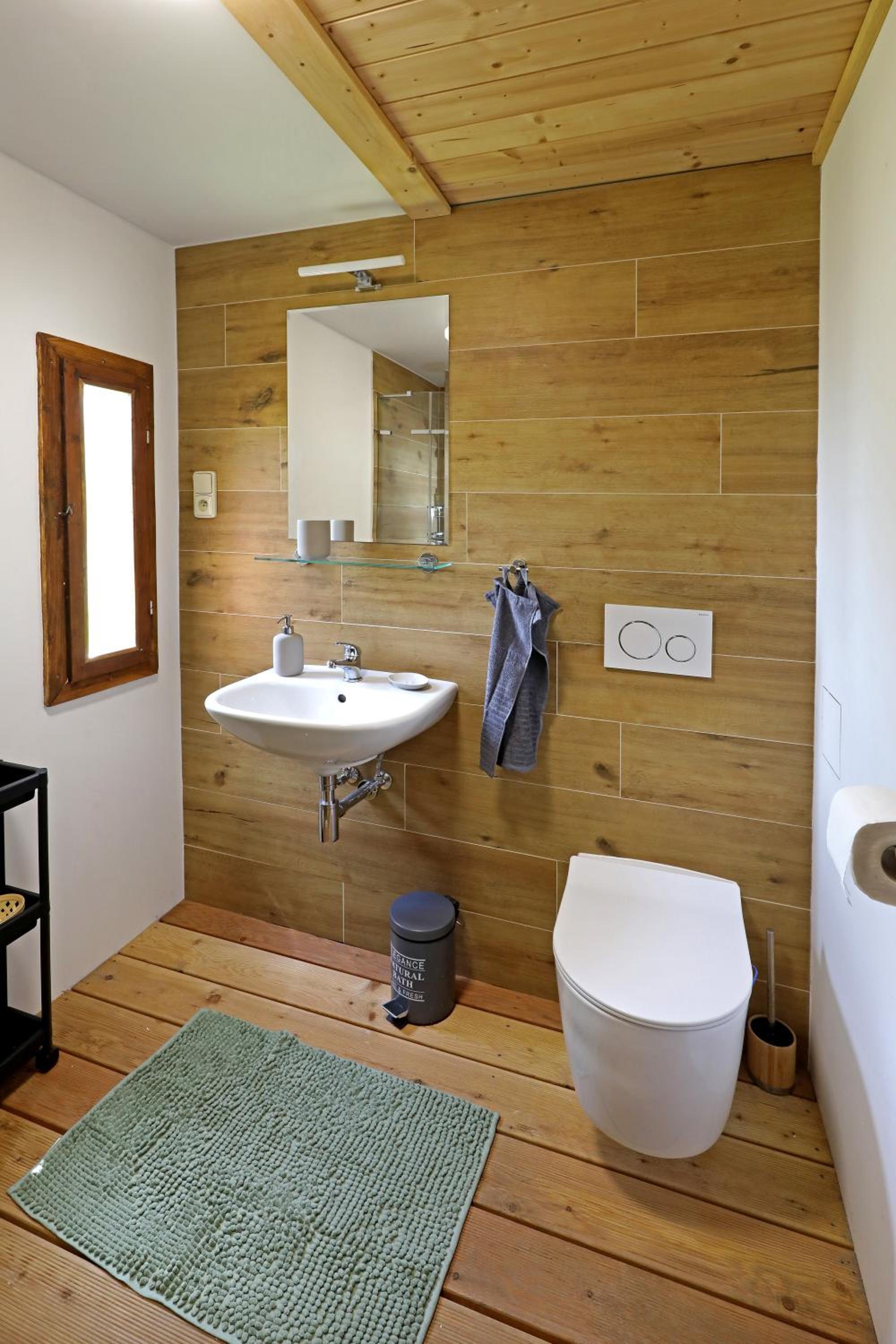 Lipno Lodge