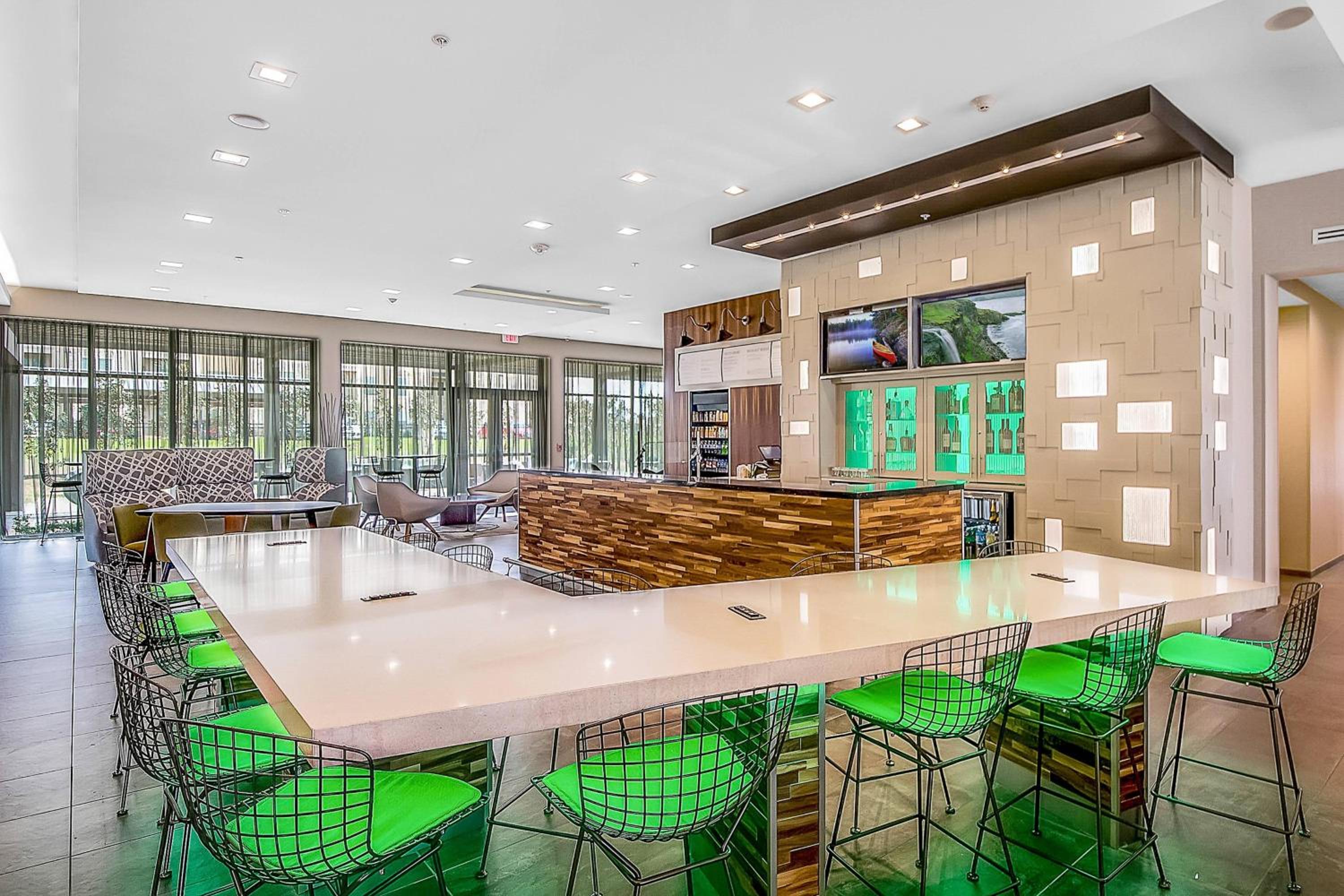 Longview Vacations - Courtyard by Marriott Longview North - Property Image 12