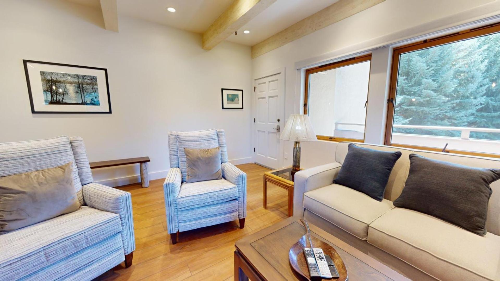 Ketchum Vacations - Christophe Condo 503 - Property Image 1