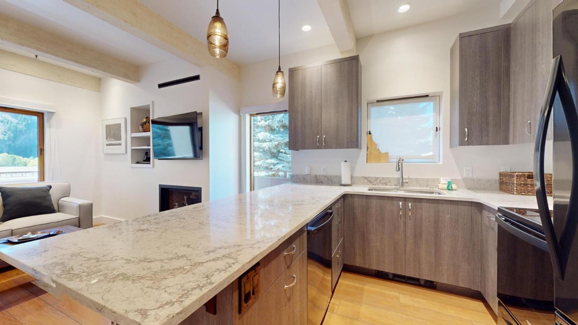 Ketchum Vacations - Christophe Condo 503 - Property Image 5