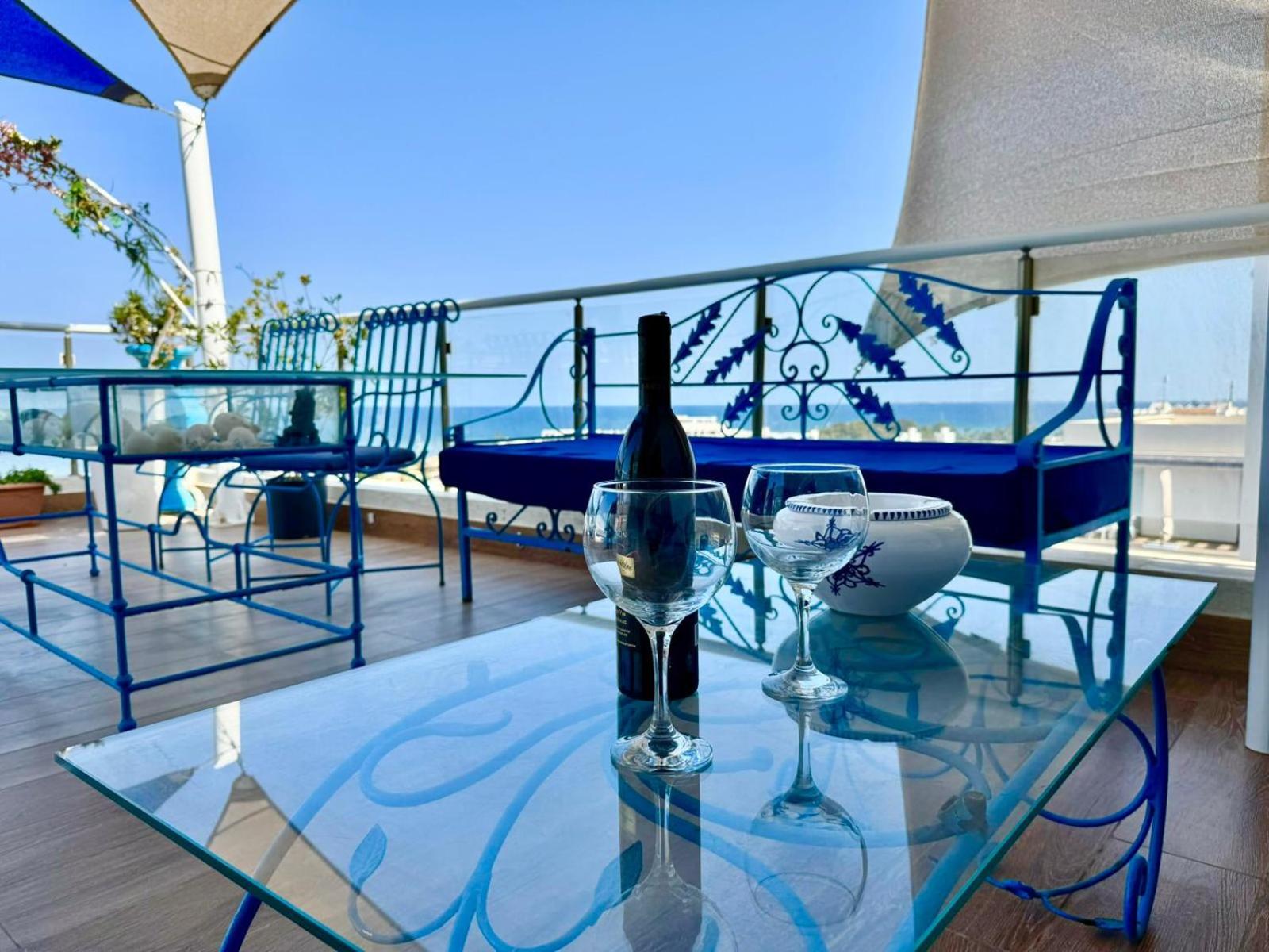 Exceptional Seafront Penthouse