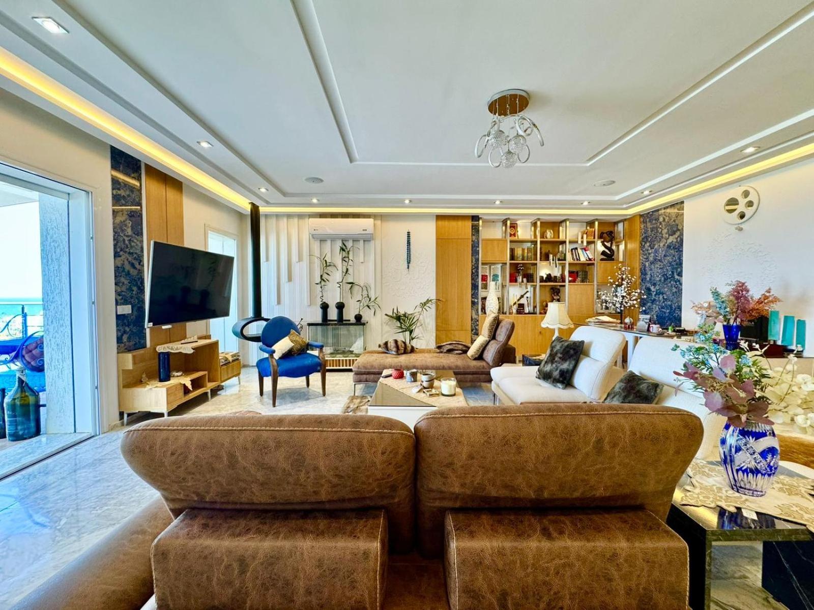 Exceptional Seafront Penthouse