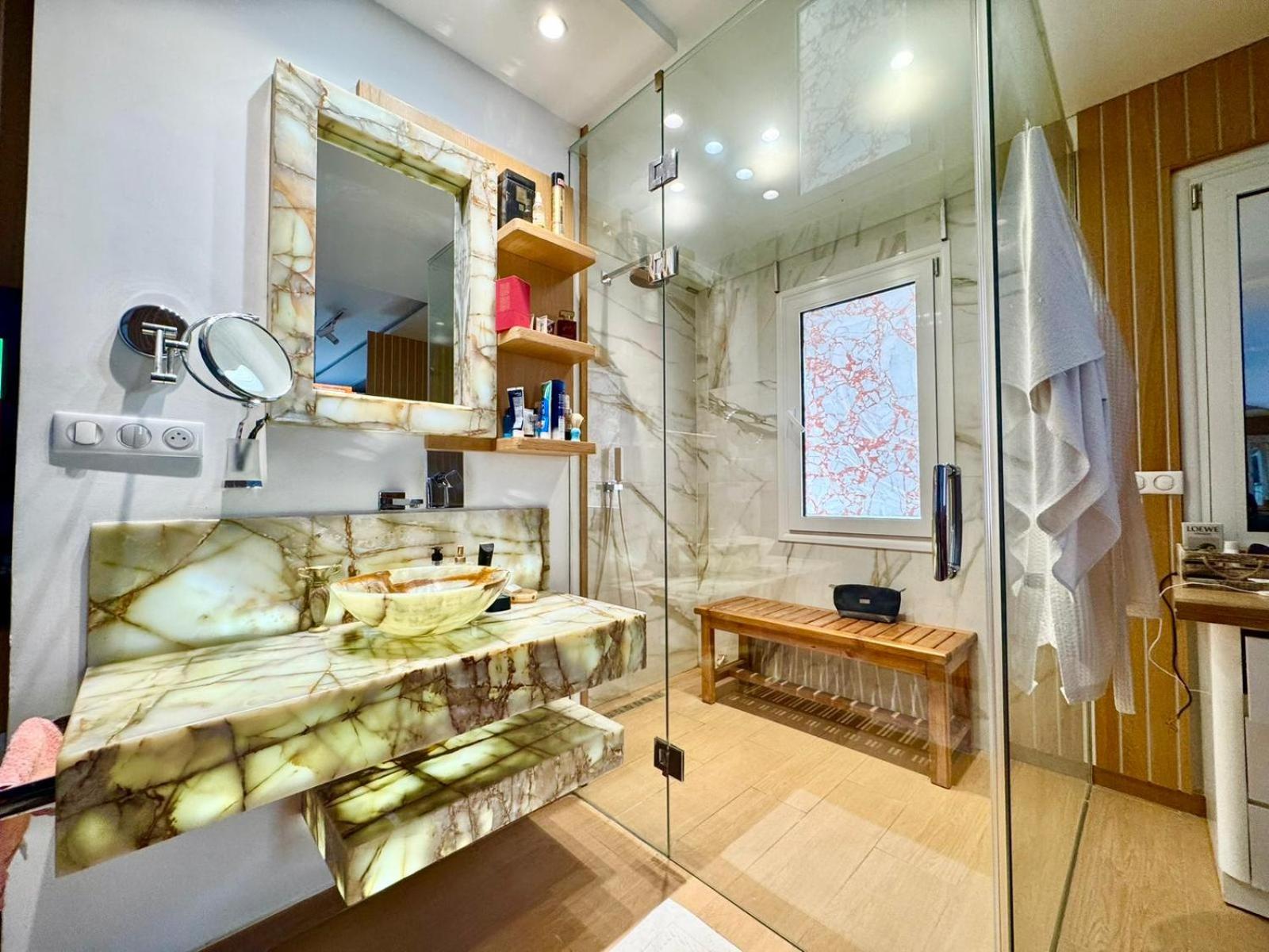 Exceptional Seafront Penthouse