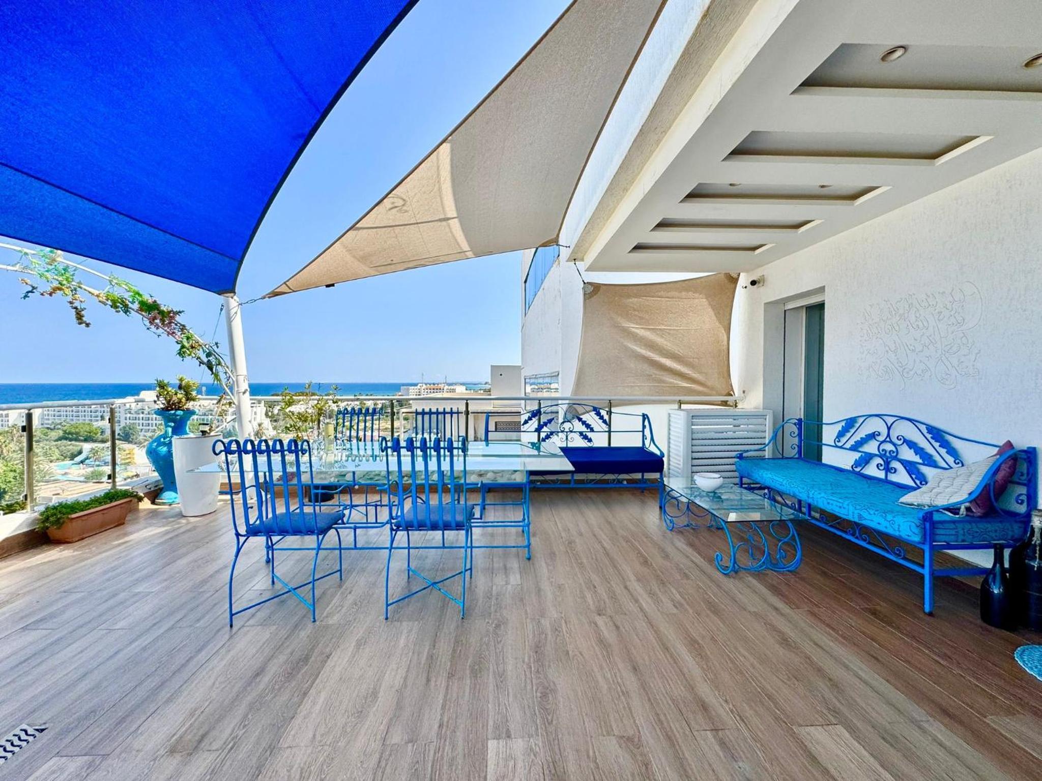 Exceptional Seafront Penthouse