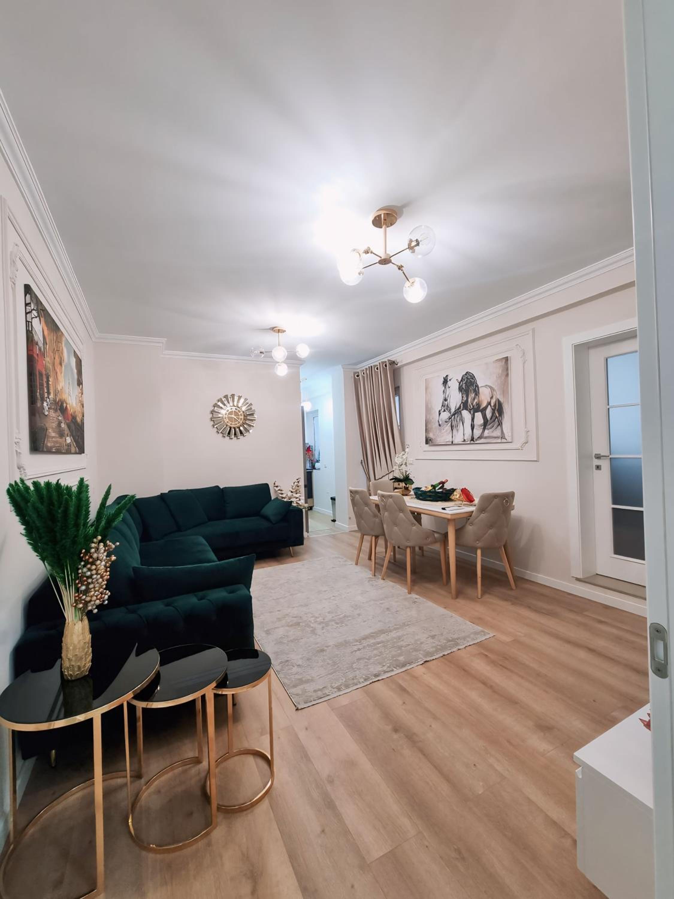 EmeraldApartament