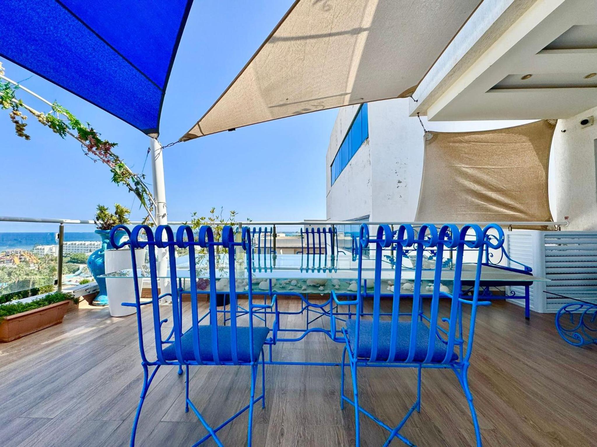 Exceptional Seafront Penthouse