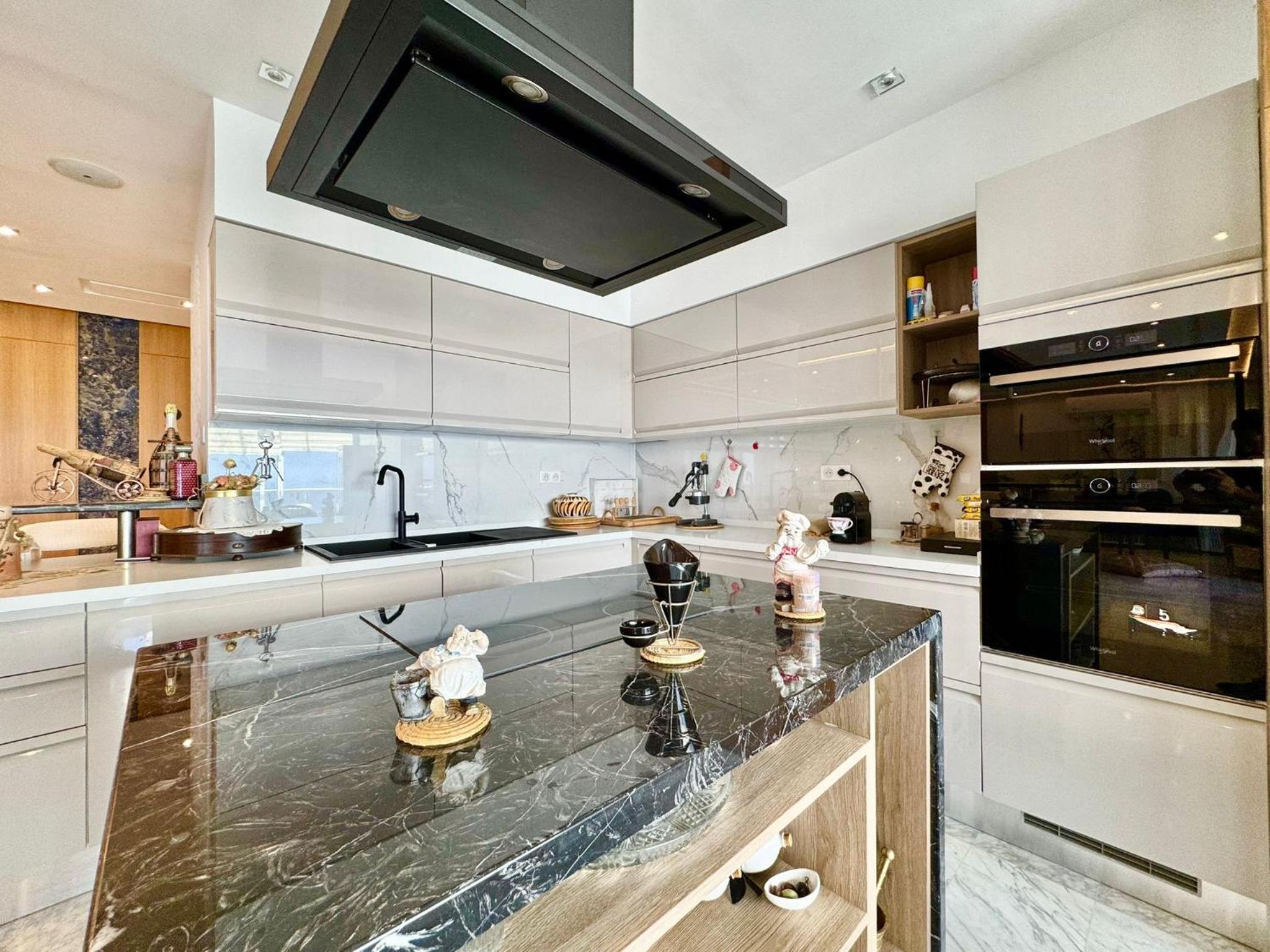 Exceptional Seafront Penthouse