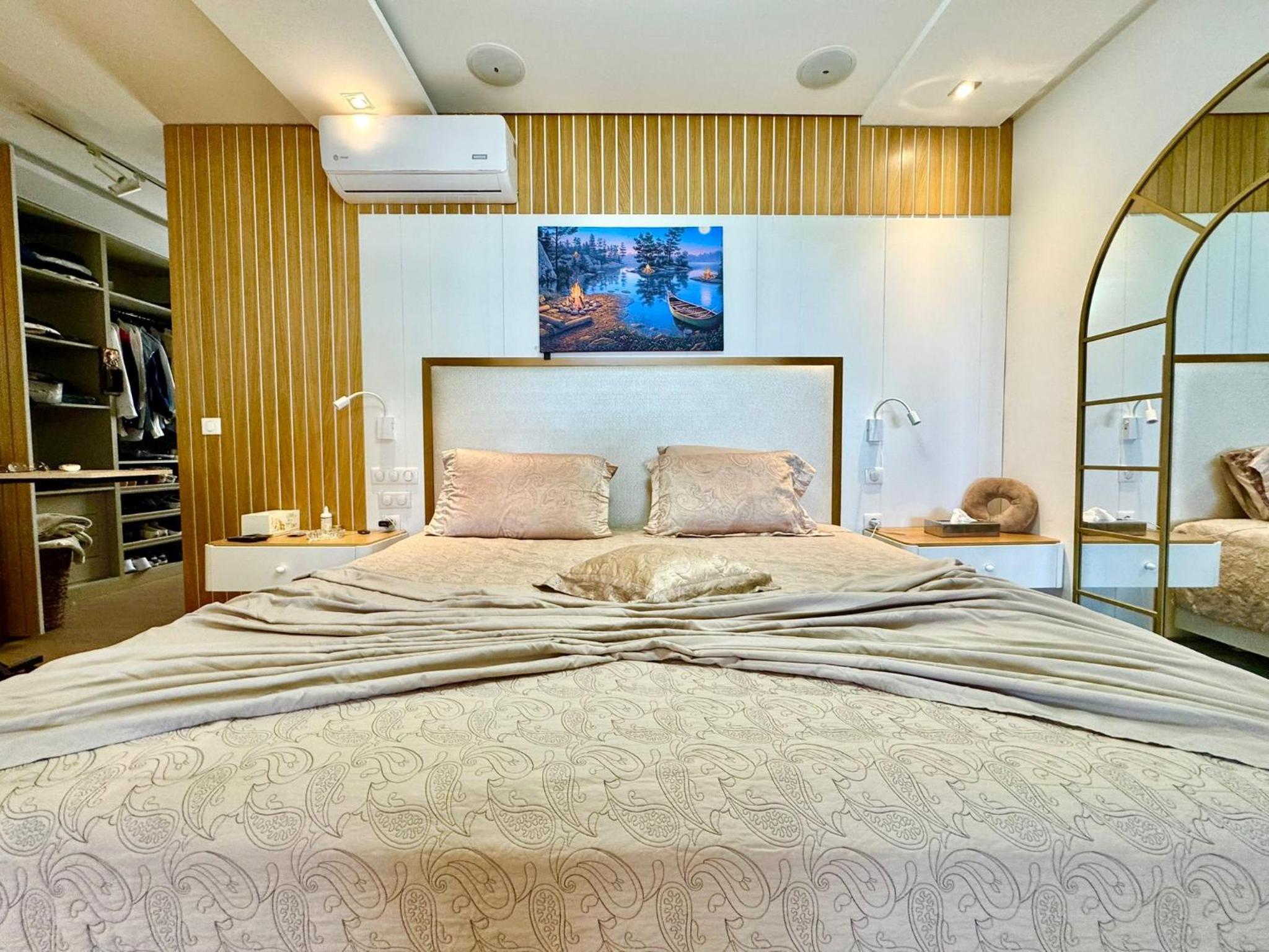 Exceptional Seafront Penthouse