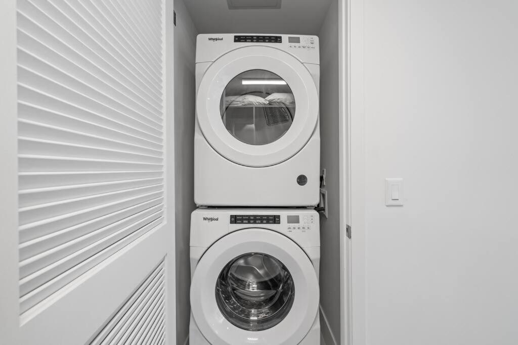 NEW Luxurious Apartment Floor 35th - Miami's heart