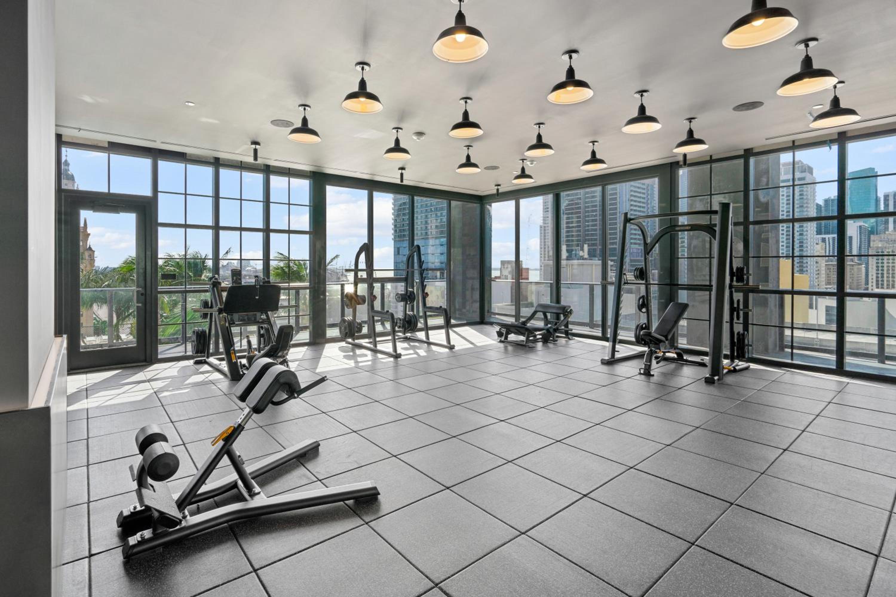 NEW Luxurious Apartment Floor 35th - Miami's heart