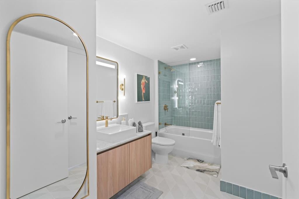 NEW Luxurious Apartment Floor 35th - Miami's heart