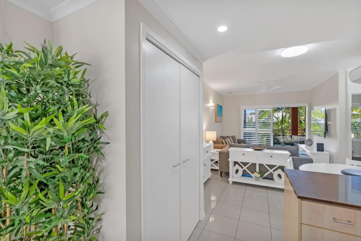 Amphora Palms - By Reef Stays