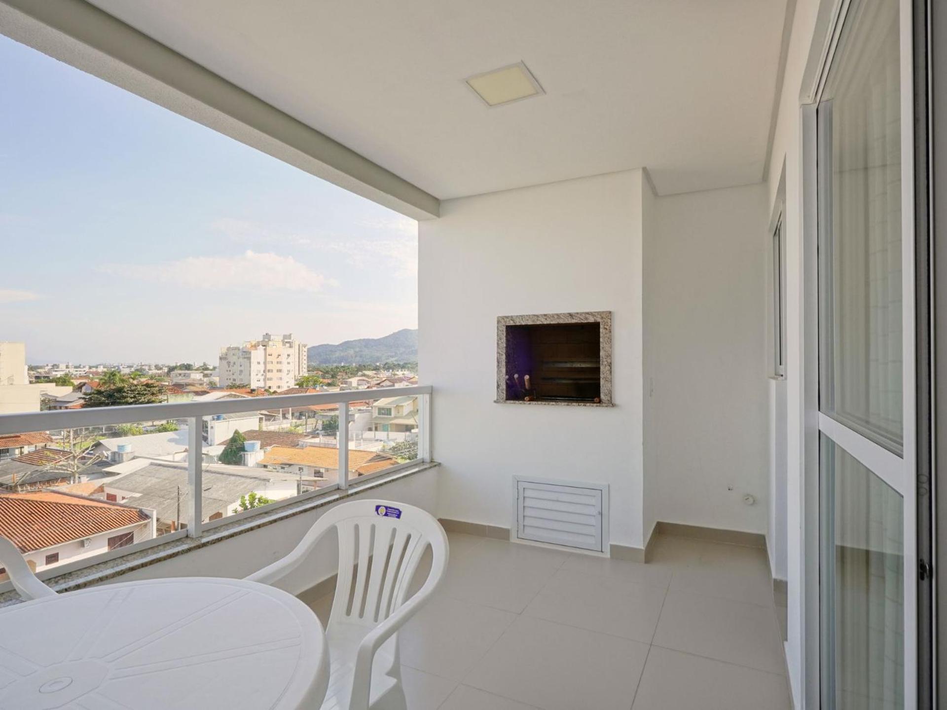 Apartamento Aconchegante a 800m da Praia FM9906