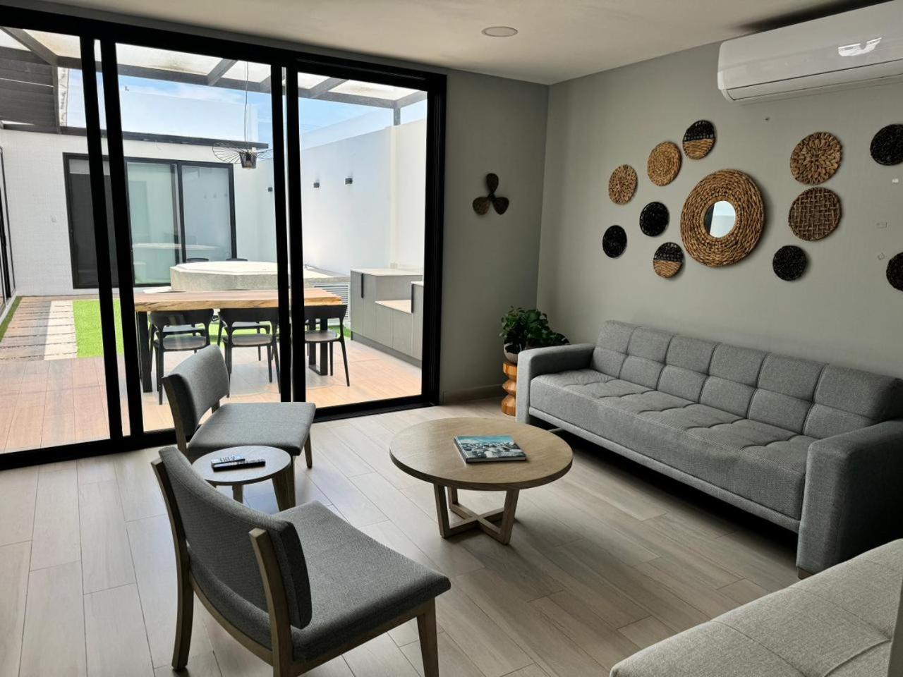 Blue Villas