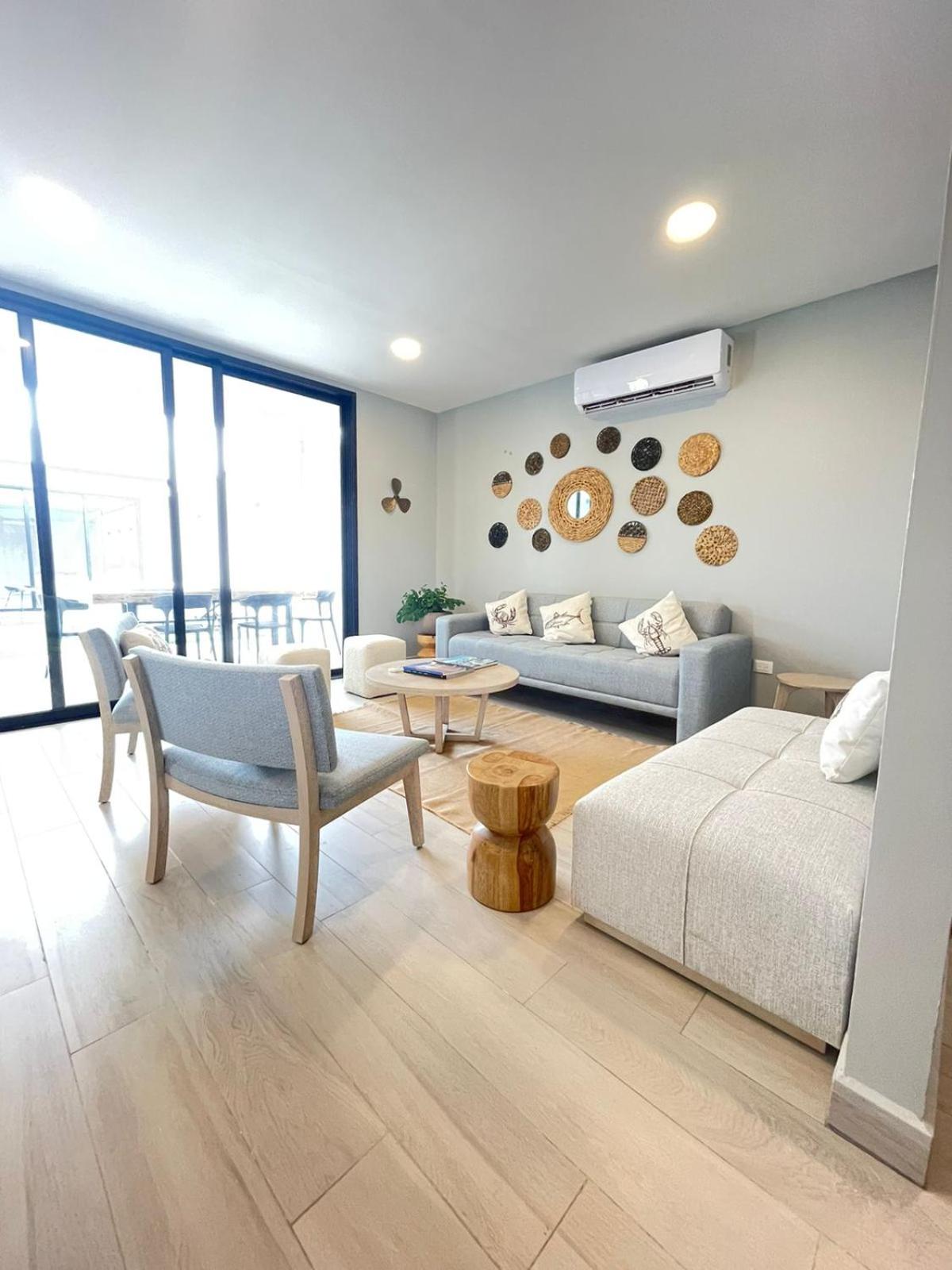 Blue Villas
