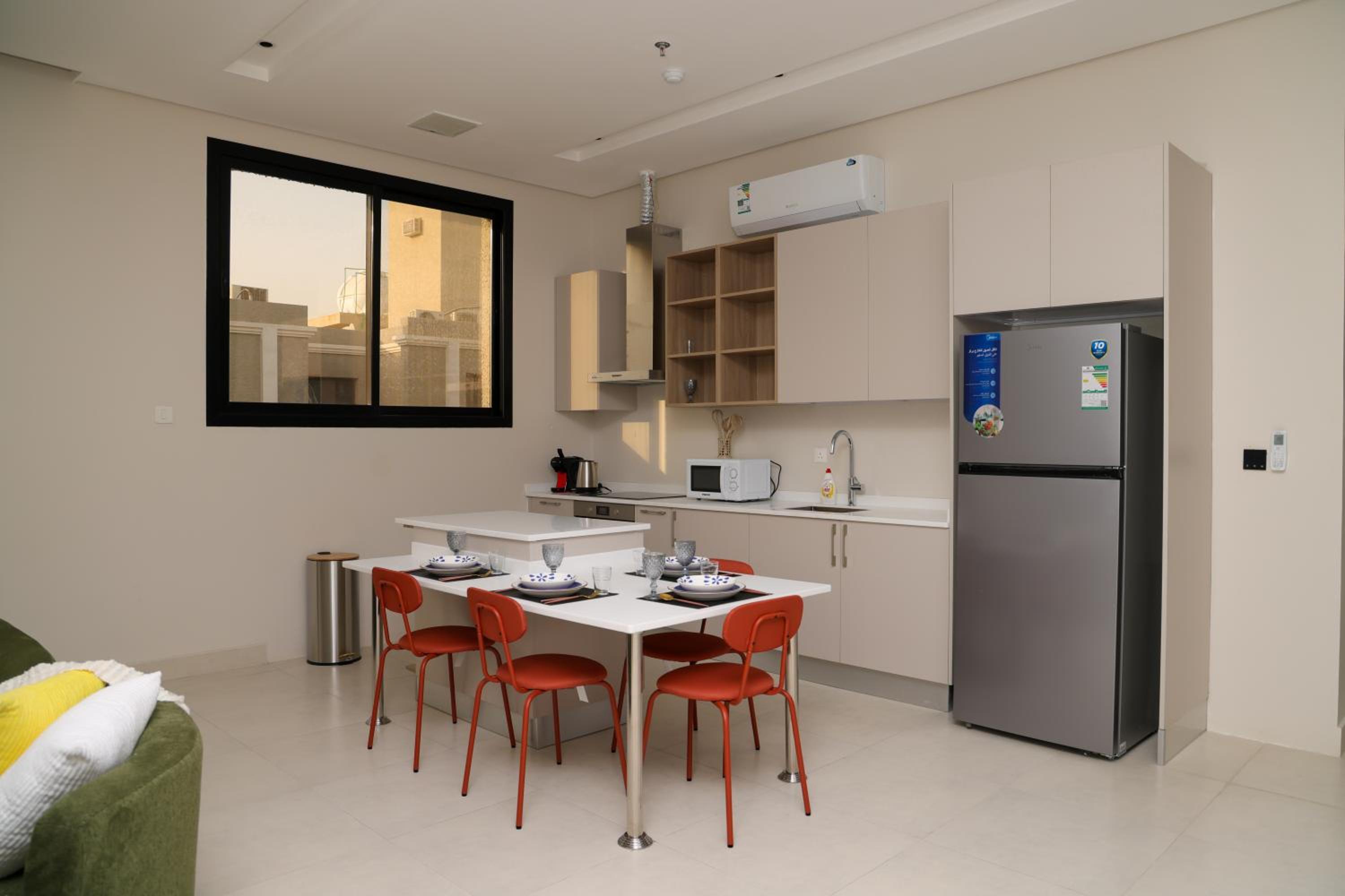 Elegant & Spacious Apartment