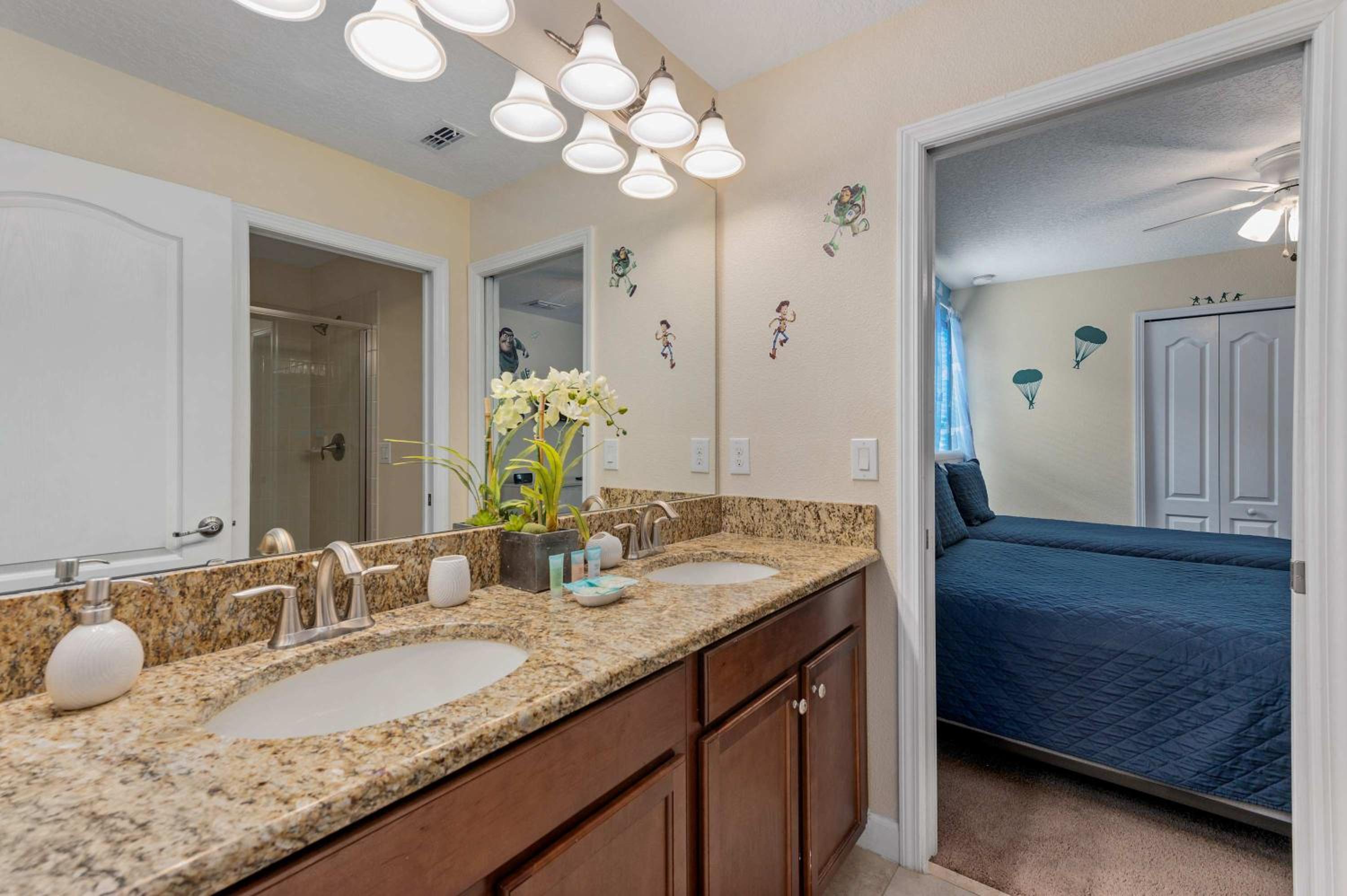 Heated Pool Free Waterpark w Lazy River