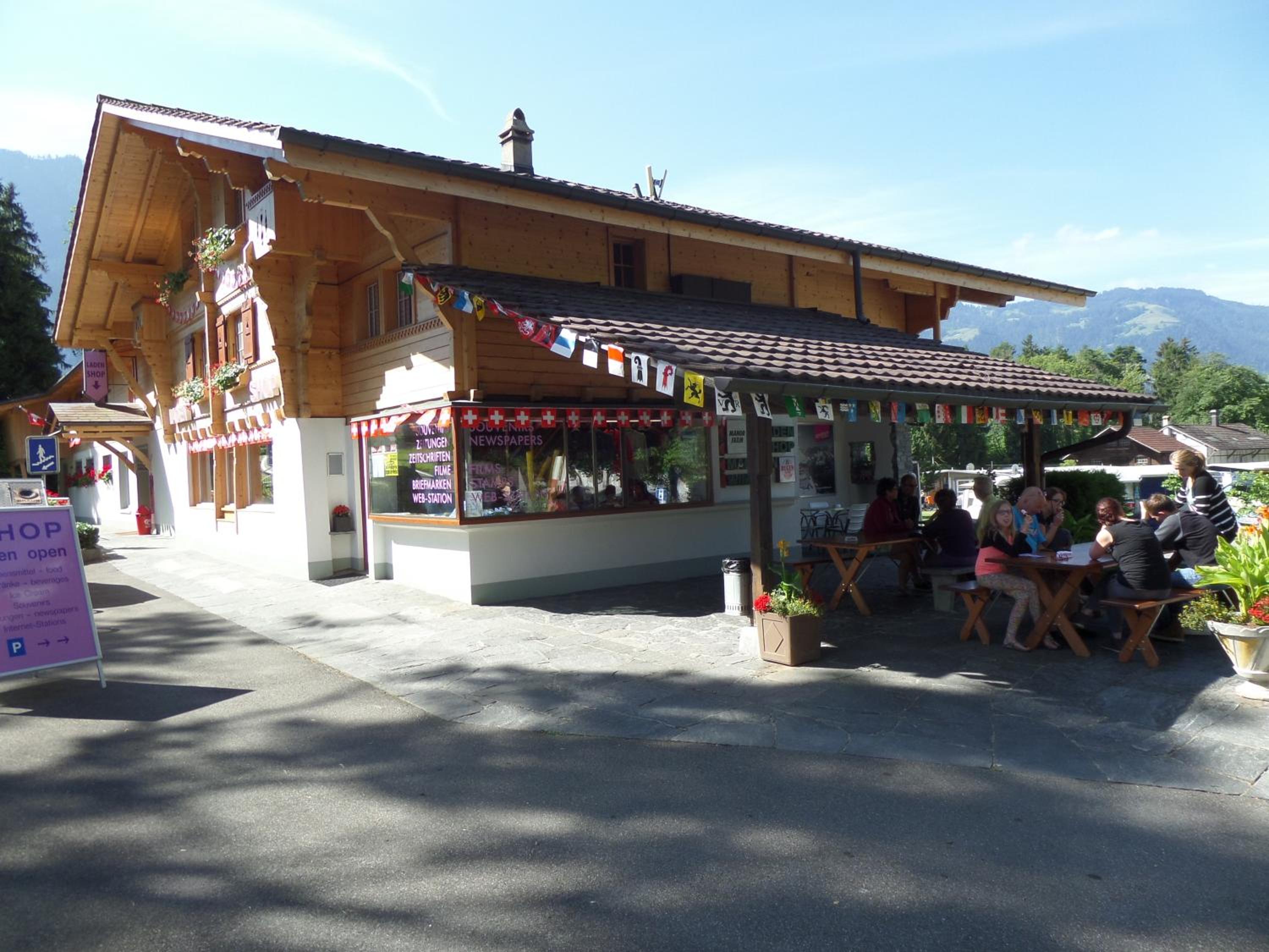 Altogold Swiss Holidays At Manor Farm 5*