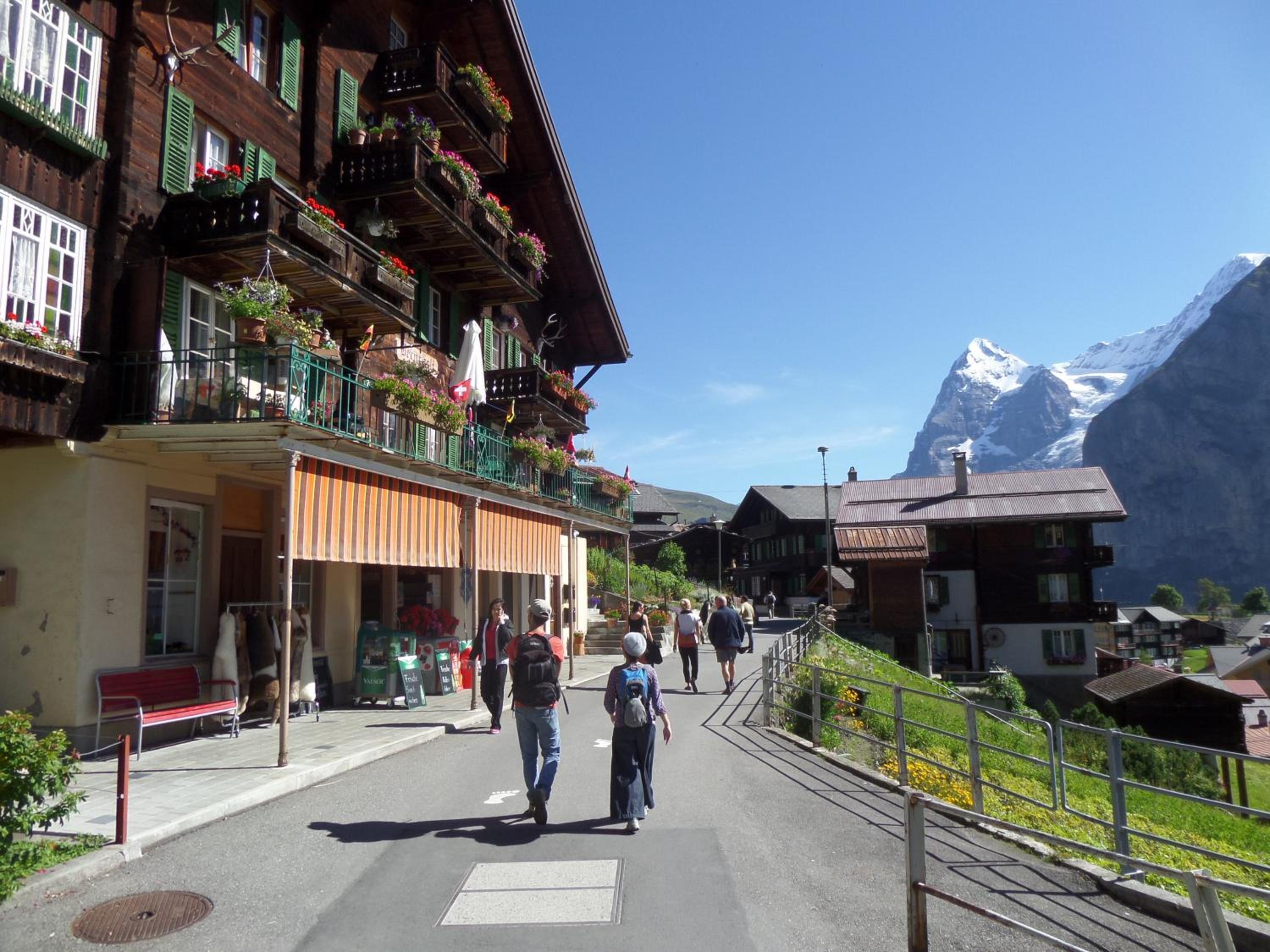 Altogold Swiss Holidays At Manor Farm 5*