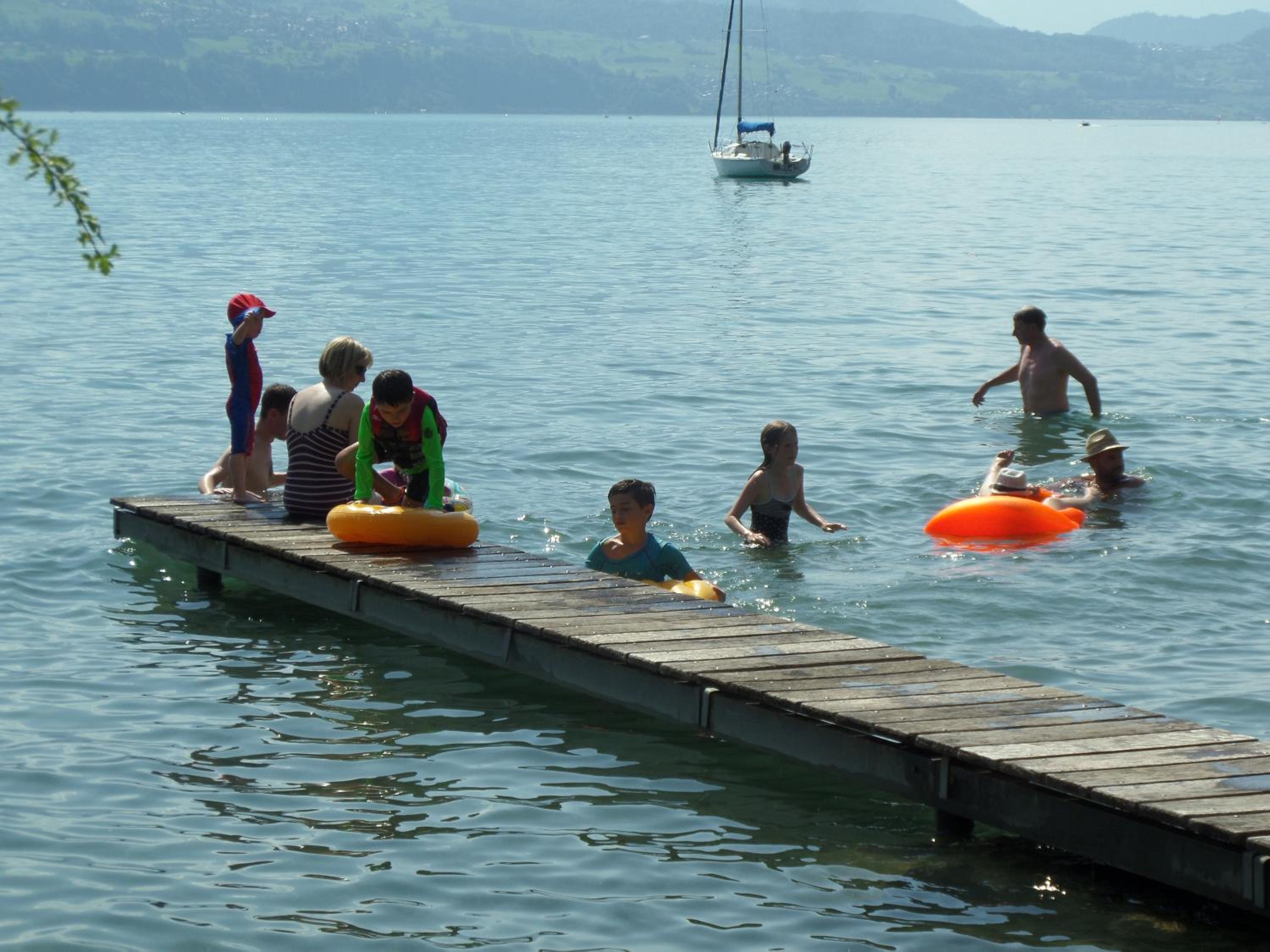 Altogold Swiss Holidays At Manor Farm 5*
