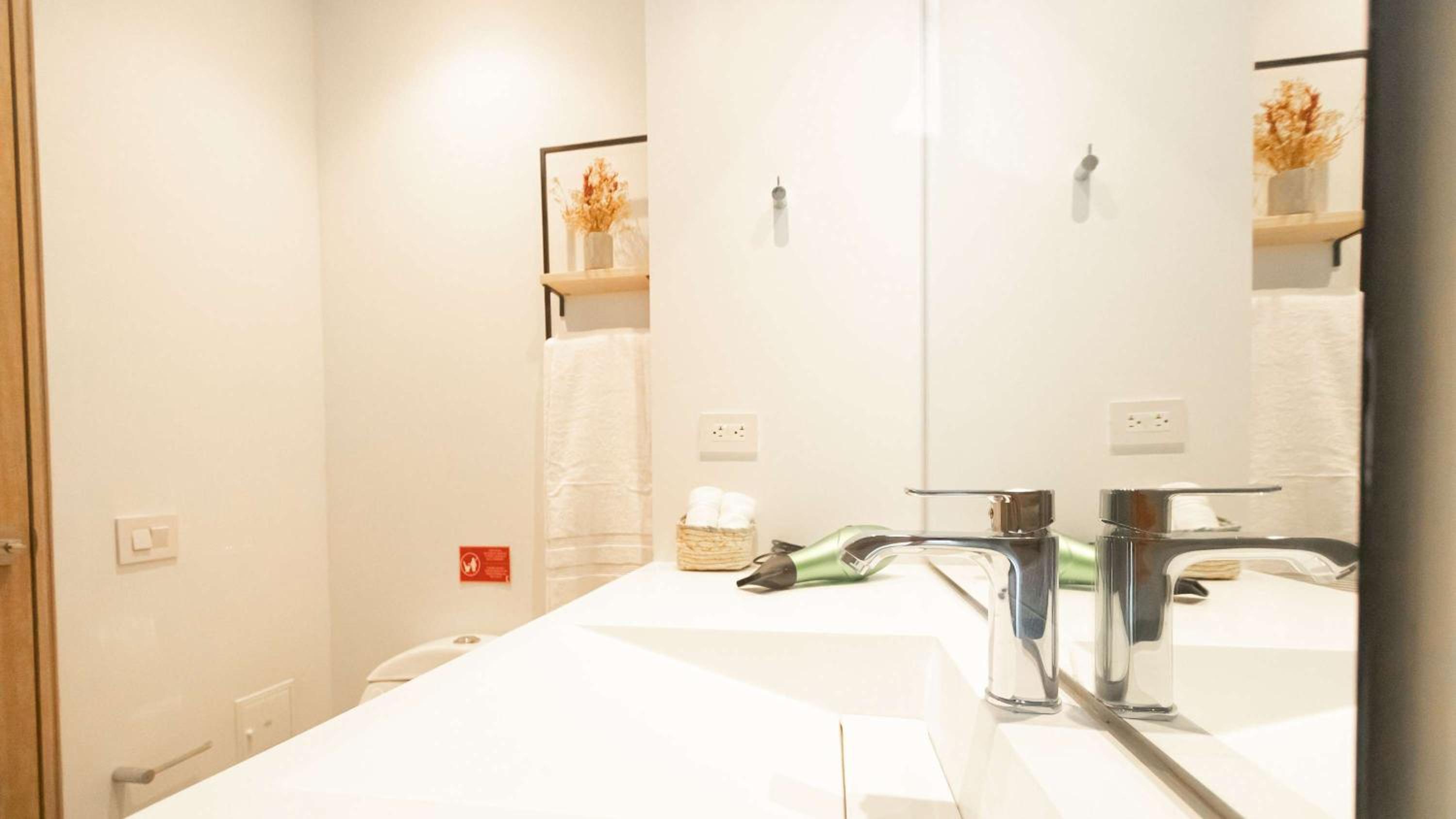 Avanzza apartamentos cerca del Dorado by Wellcome