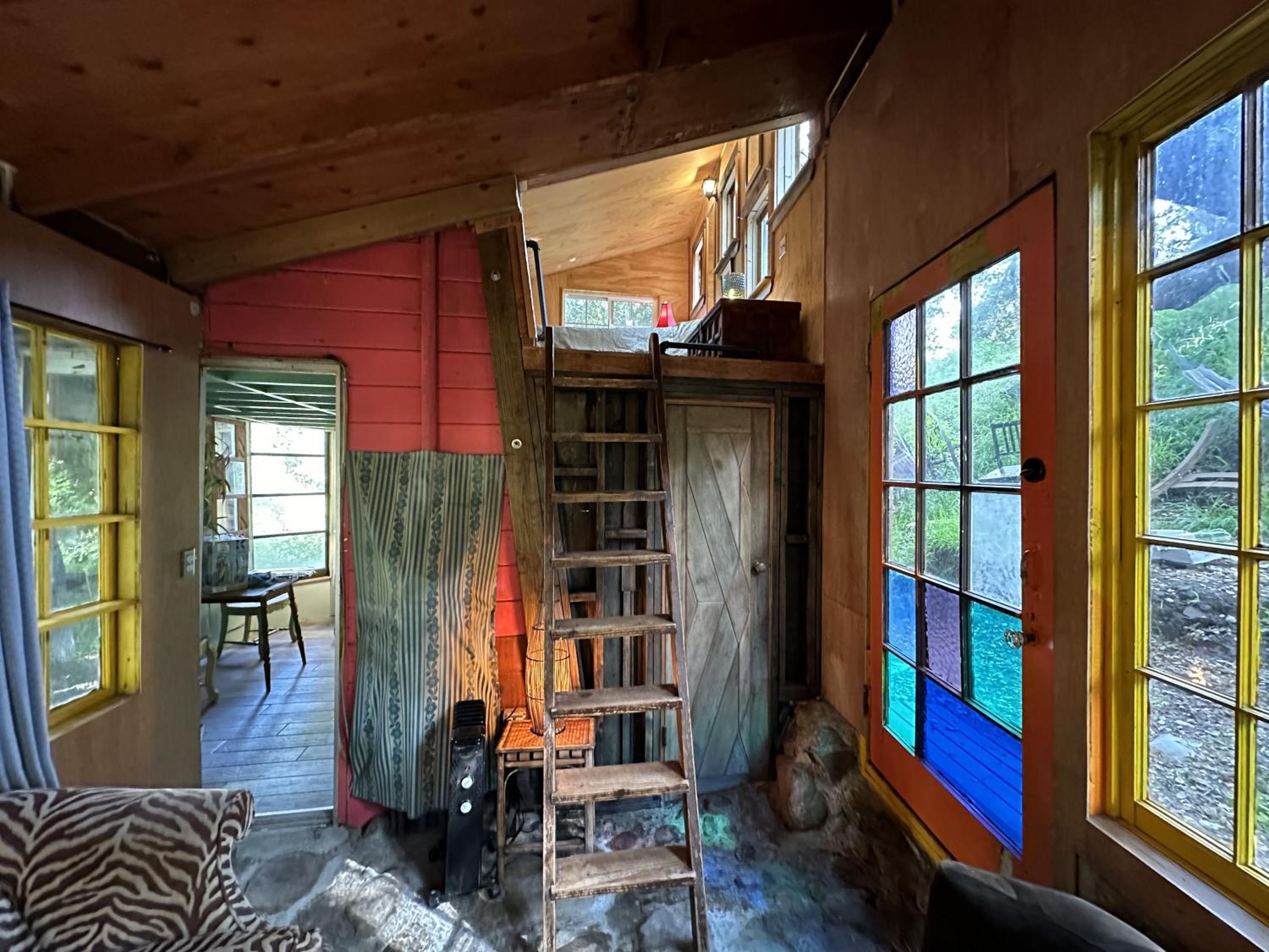 Topanga Wonderland Cottage view 4