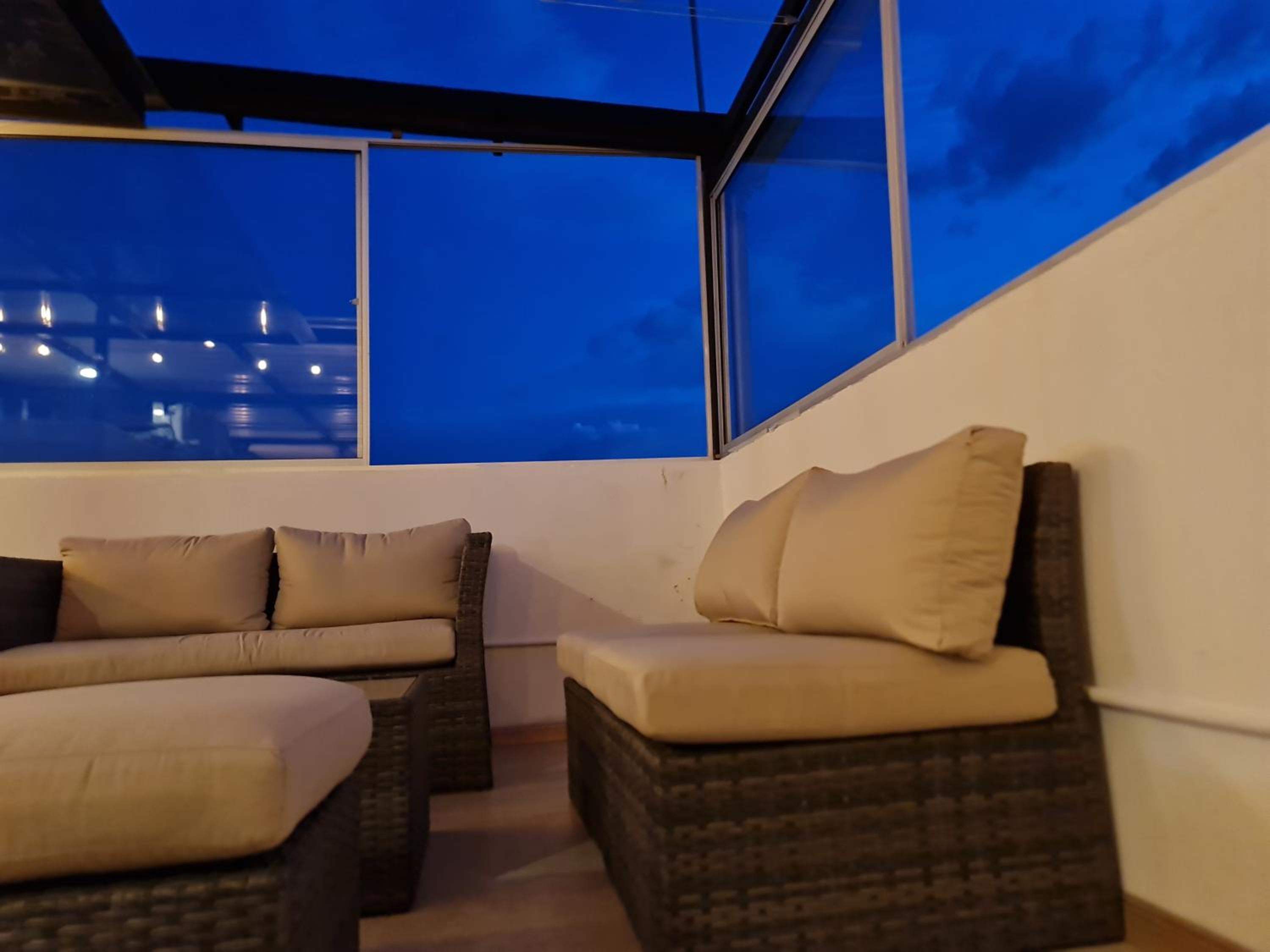 RG33 ApartaSuites