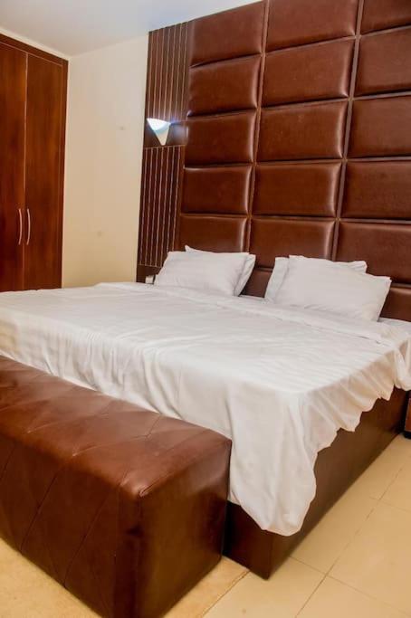 Luxurious 3 bedroom Condo, B20 Mason Apartment, Ikoyi view 3