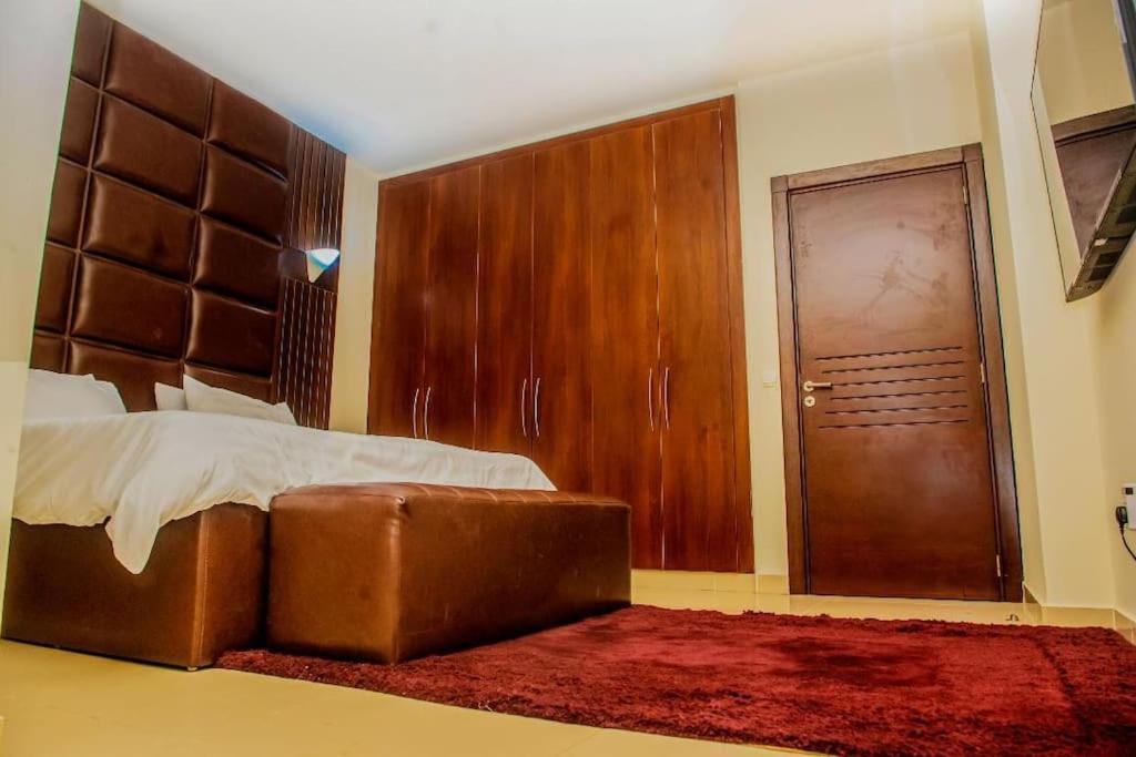 Luxurious 3 bedroom Condo, B20 Mason Apartment, Ikoyi view 5