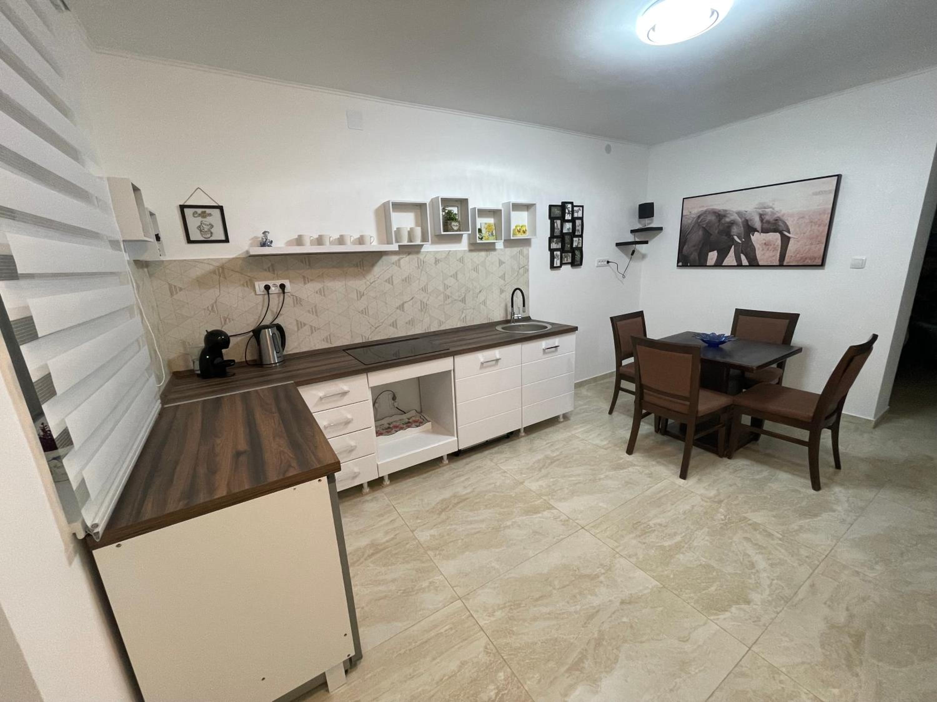 Home Alone Apartment