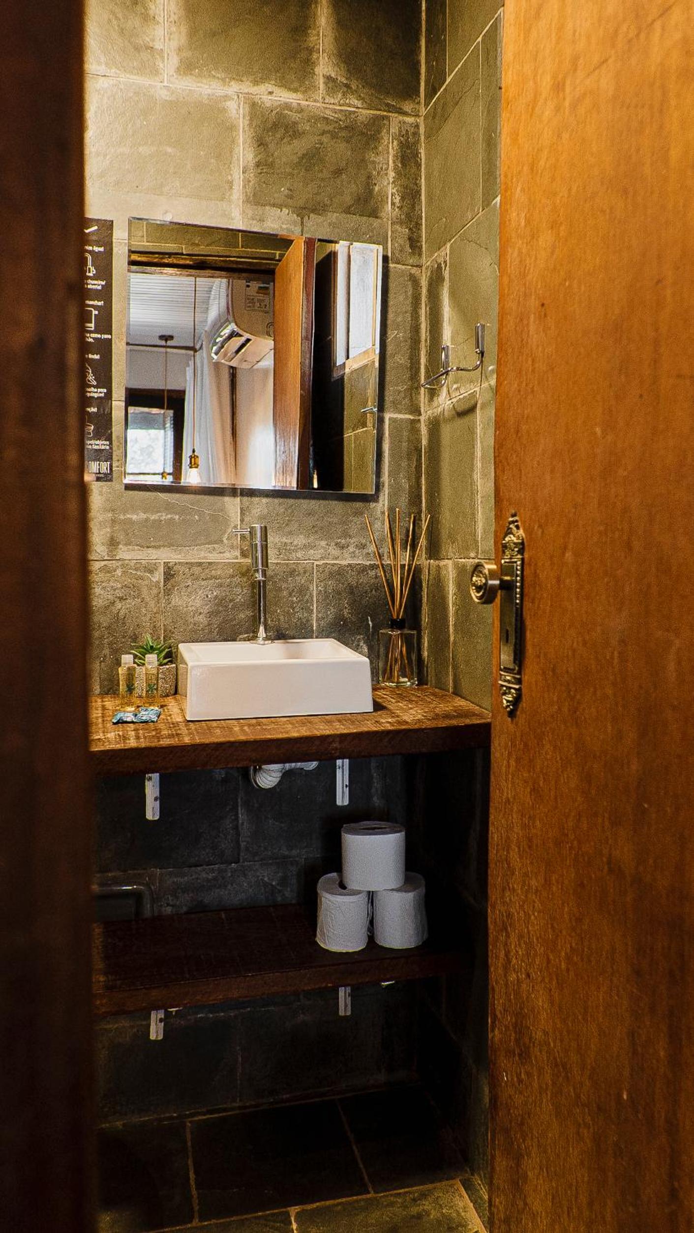 FLATS COMFORT- Melhor CUSTOXBENEFÍCIO na charmosa Vila de São Jorge, Goiás